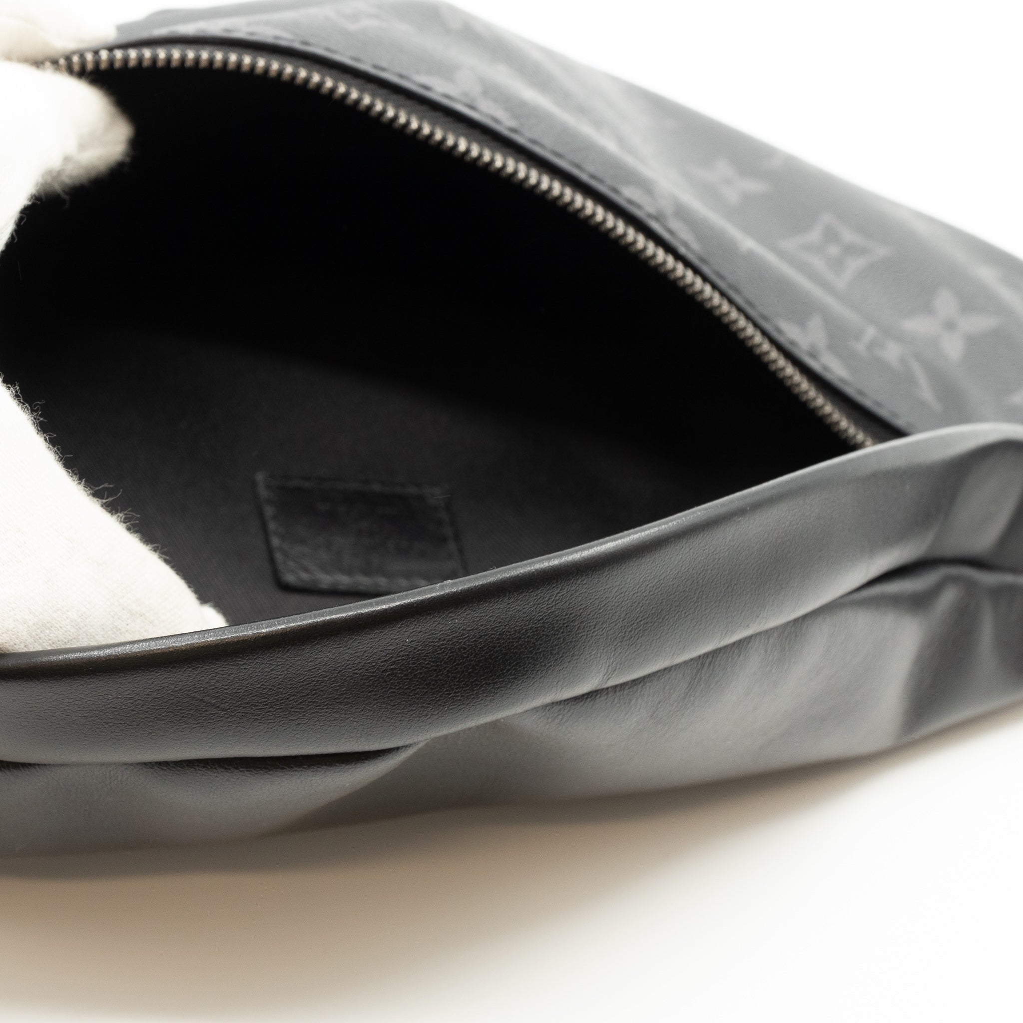 Discovery Bumbag Monogram Eclipse