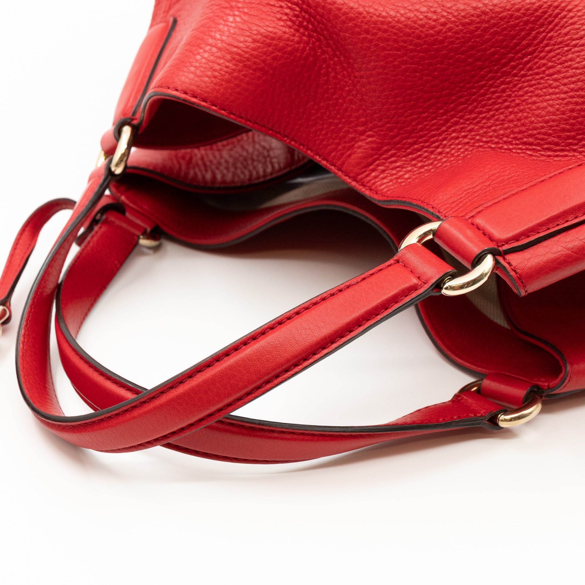 Soho Shoulder Tote Red Leather
