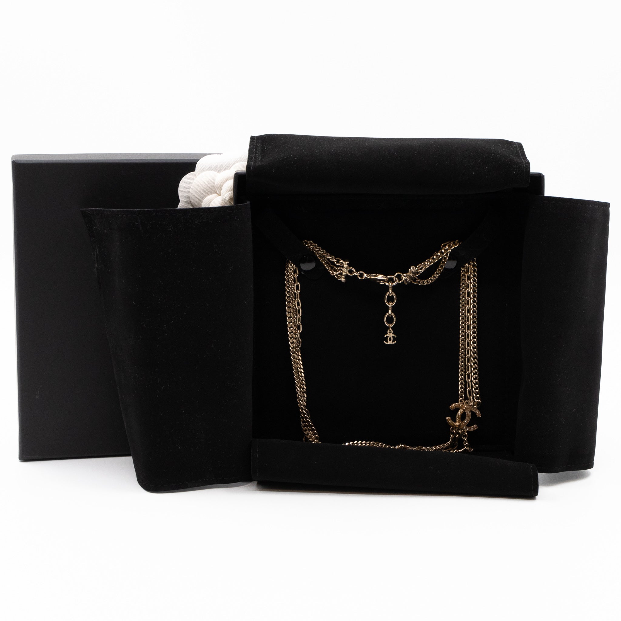 Triple Chain CC Necklace Light Gold