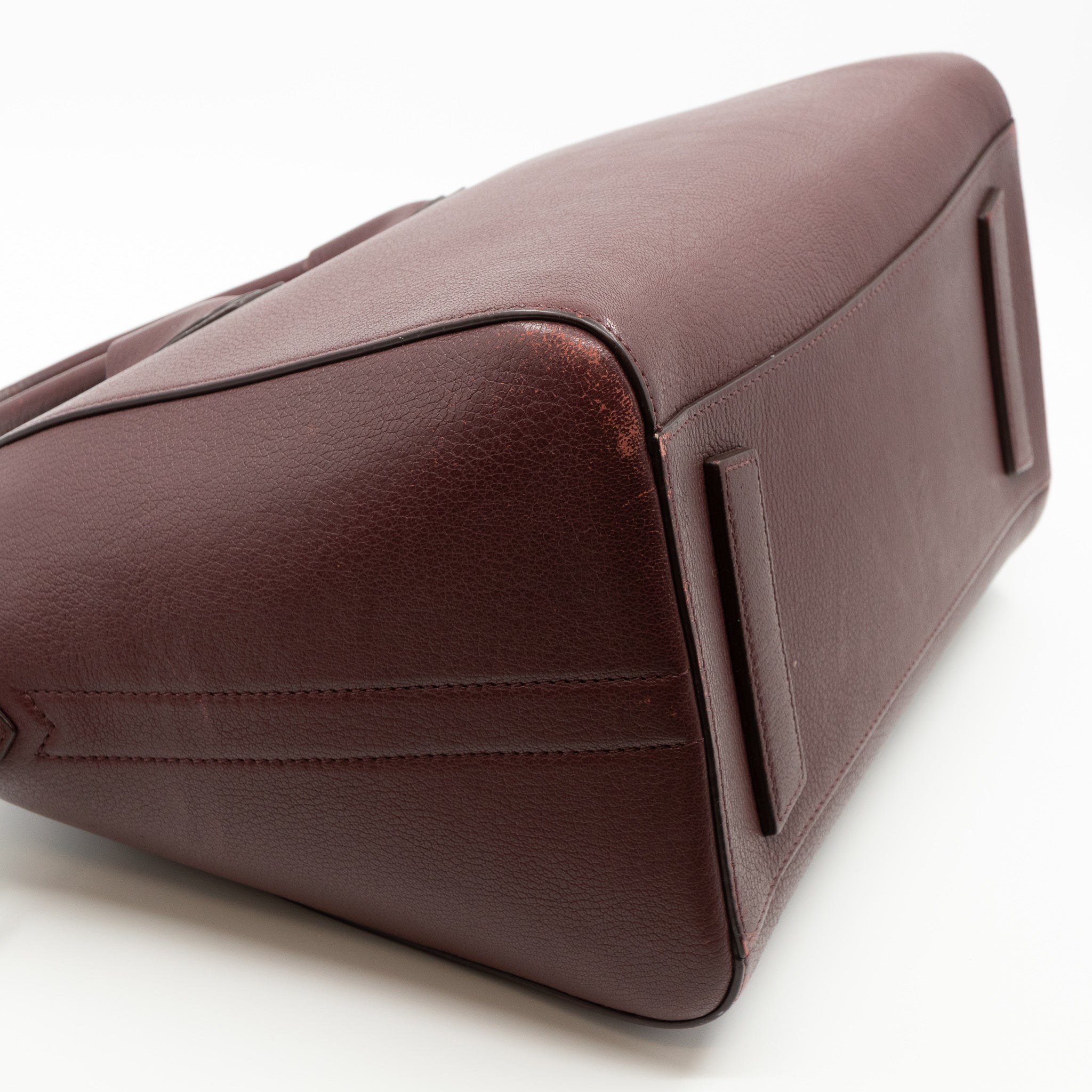 Antigona Medium Burgundy Leather