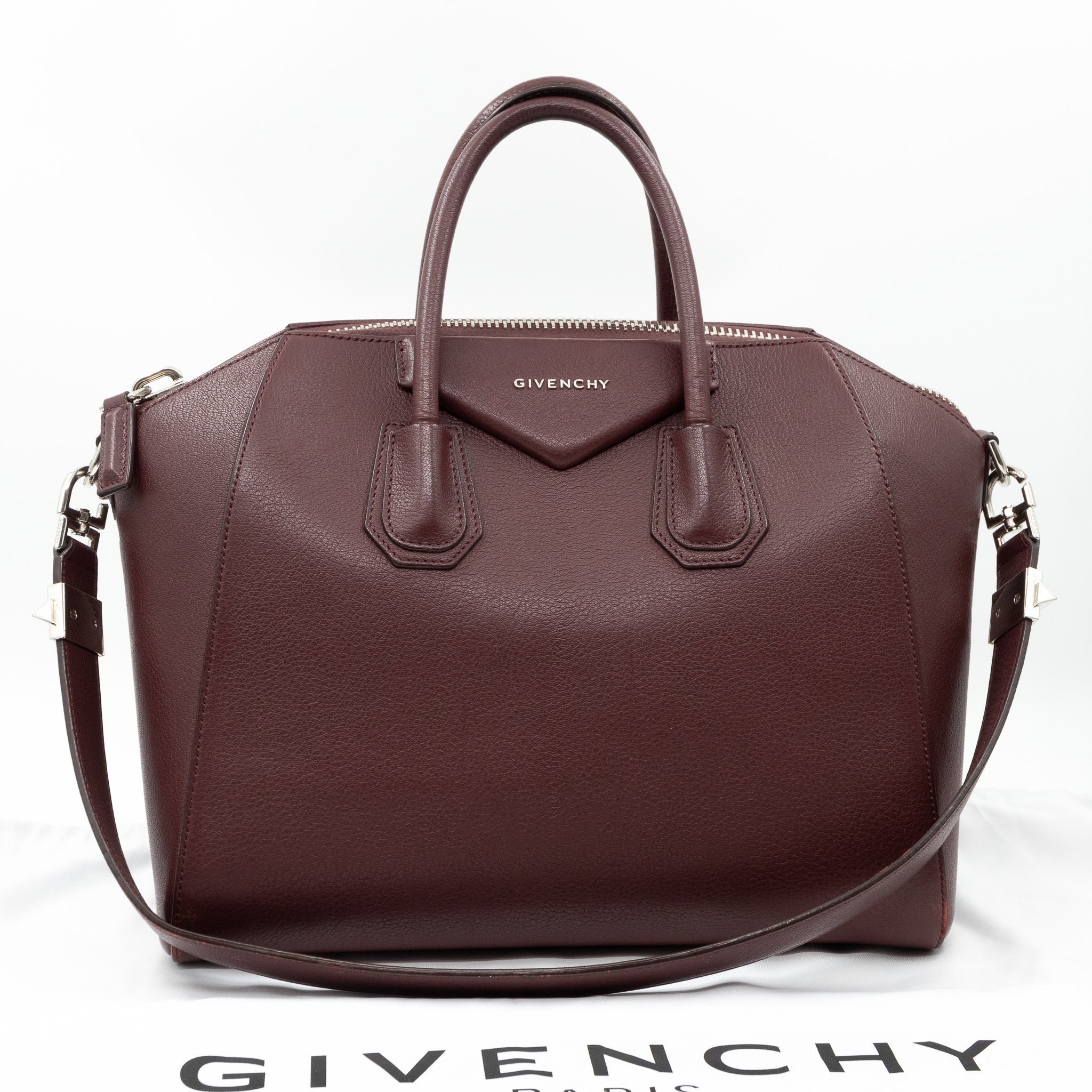 Antigona Medium Burgundy Leather