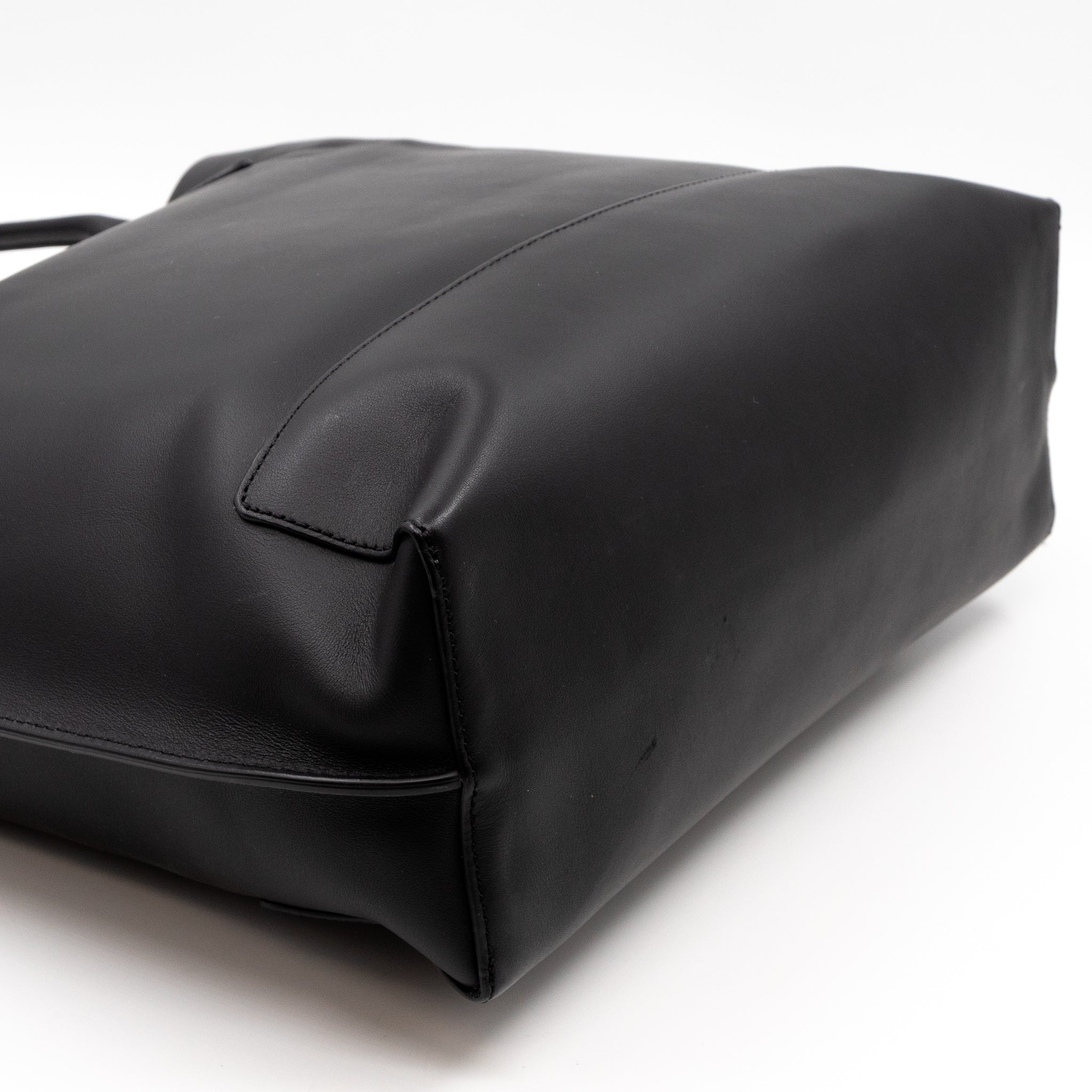 Blossom Tote Black Leather