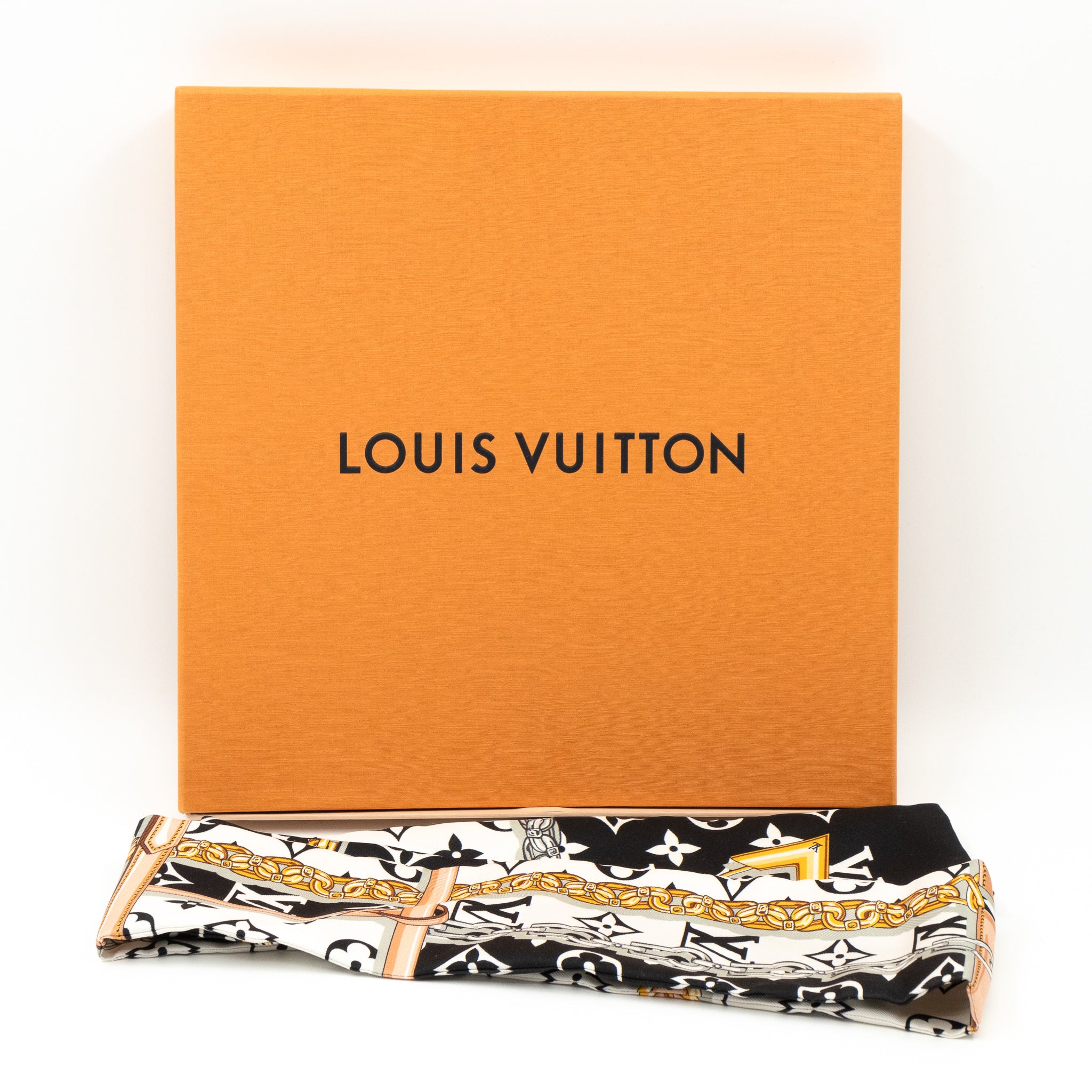 Louis Vuitton – Louis Vuitton Monogram Confidential Bandeau Black – Queen  Station