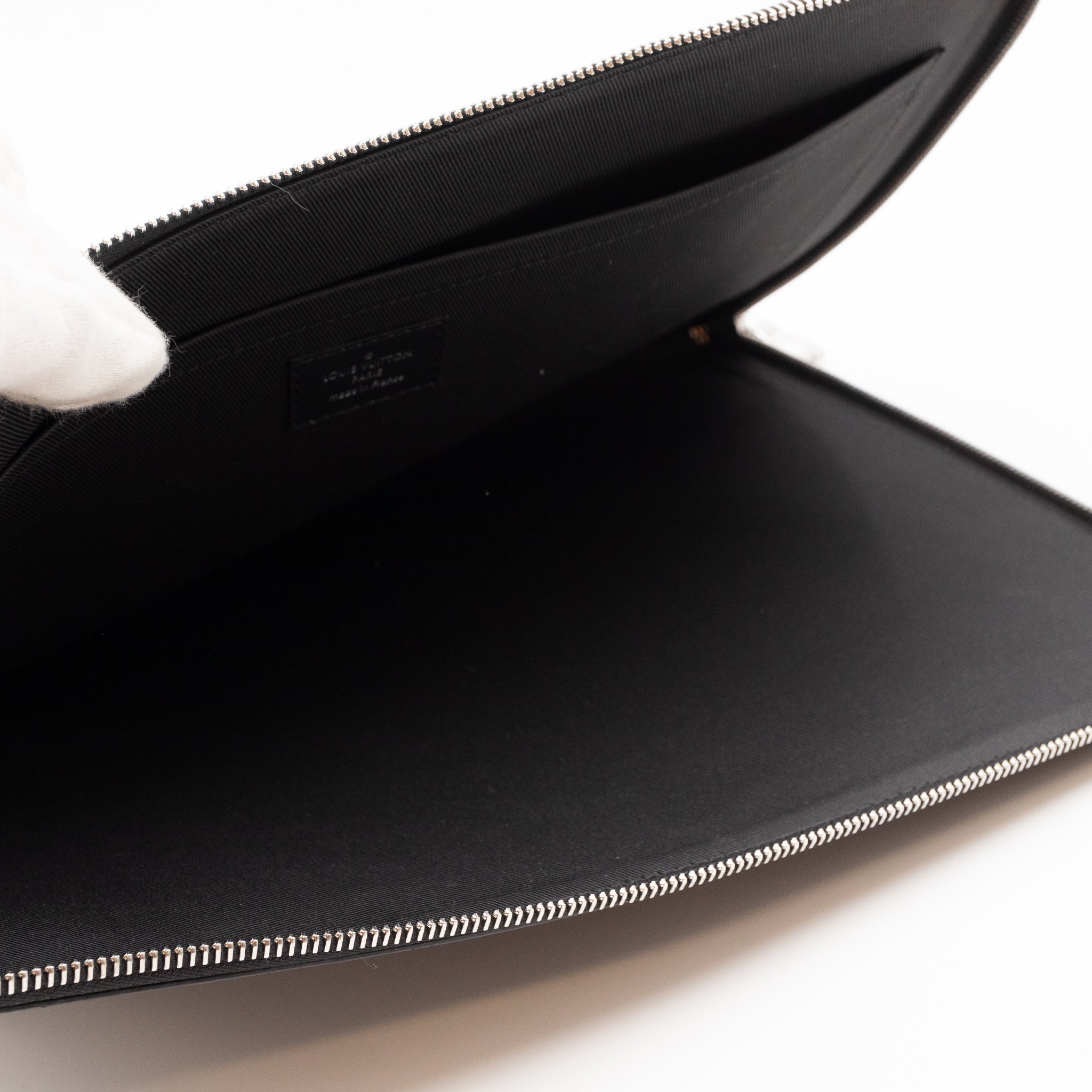 Pochette Jour GM Damier Graphite