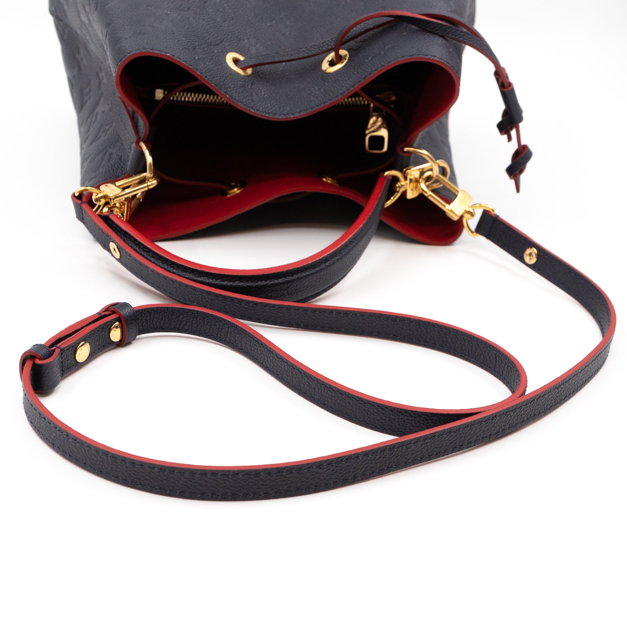 NéoNoé MM Monogram Empreinte Marine Rouge