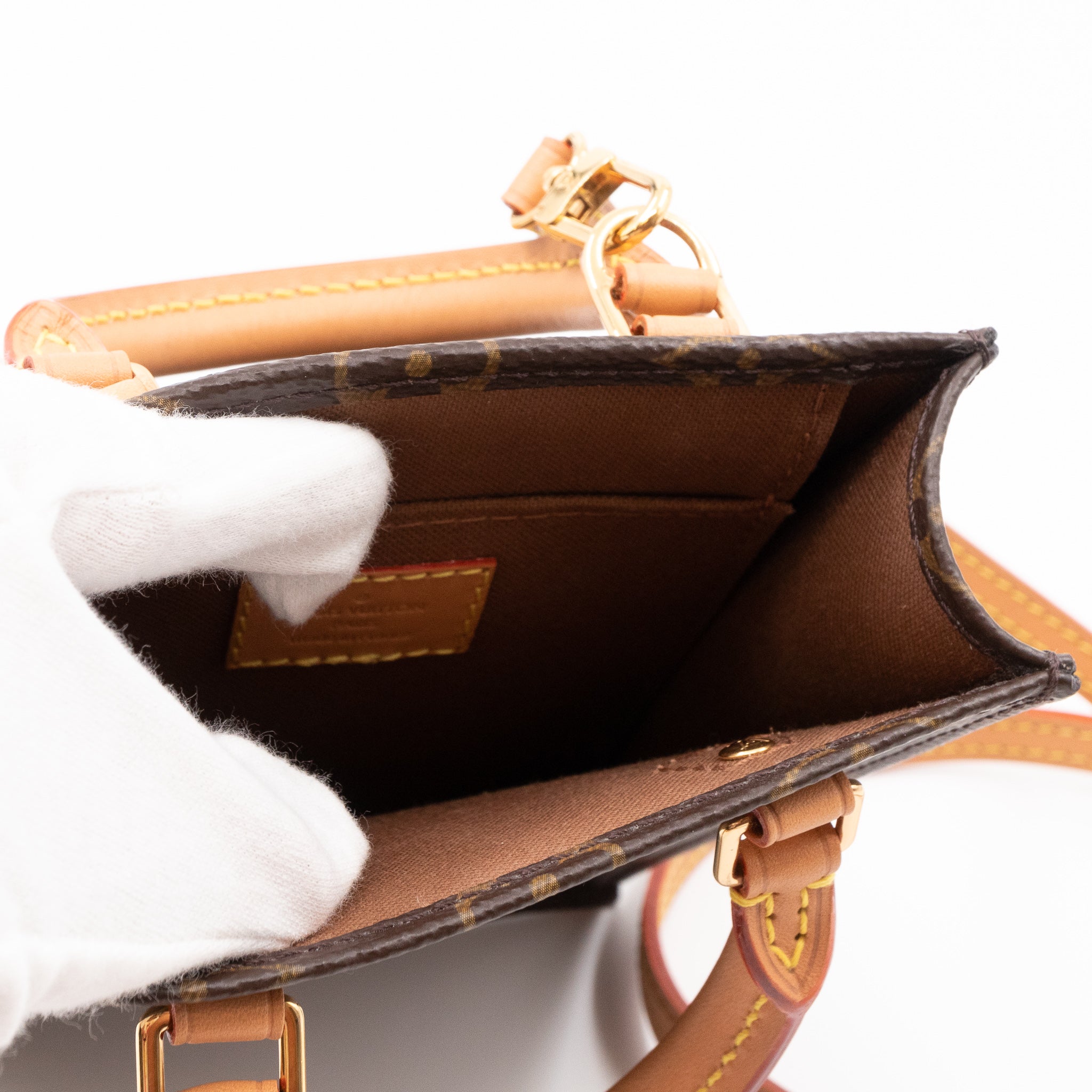 Petit Sac Plat Monogram