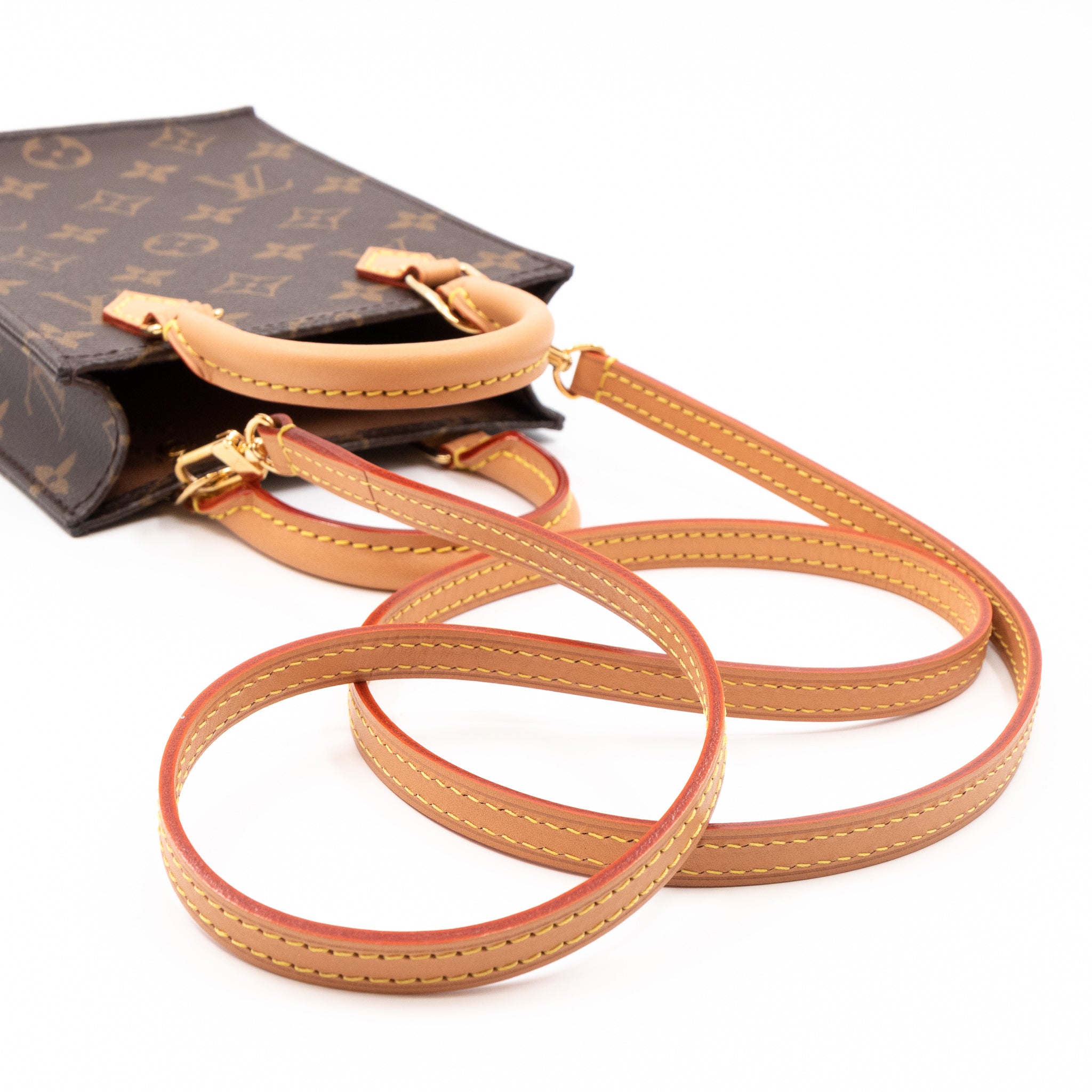 Petit Sac Plat Monogram