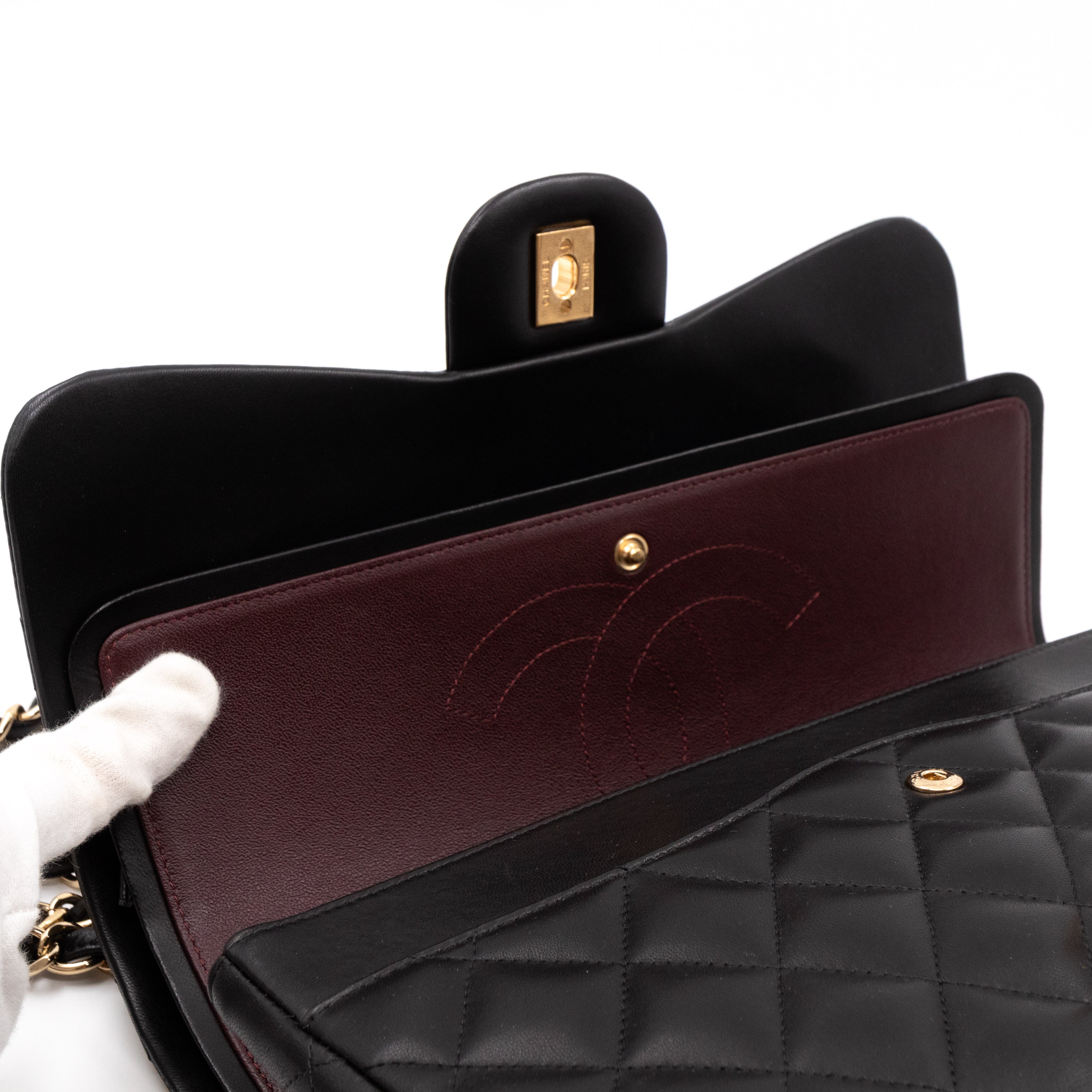 Classic Double Flap Jumbo Black Lambskin Gold