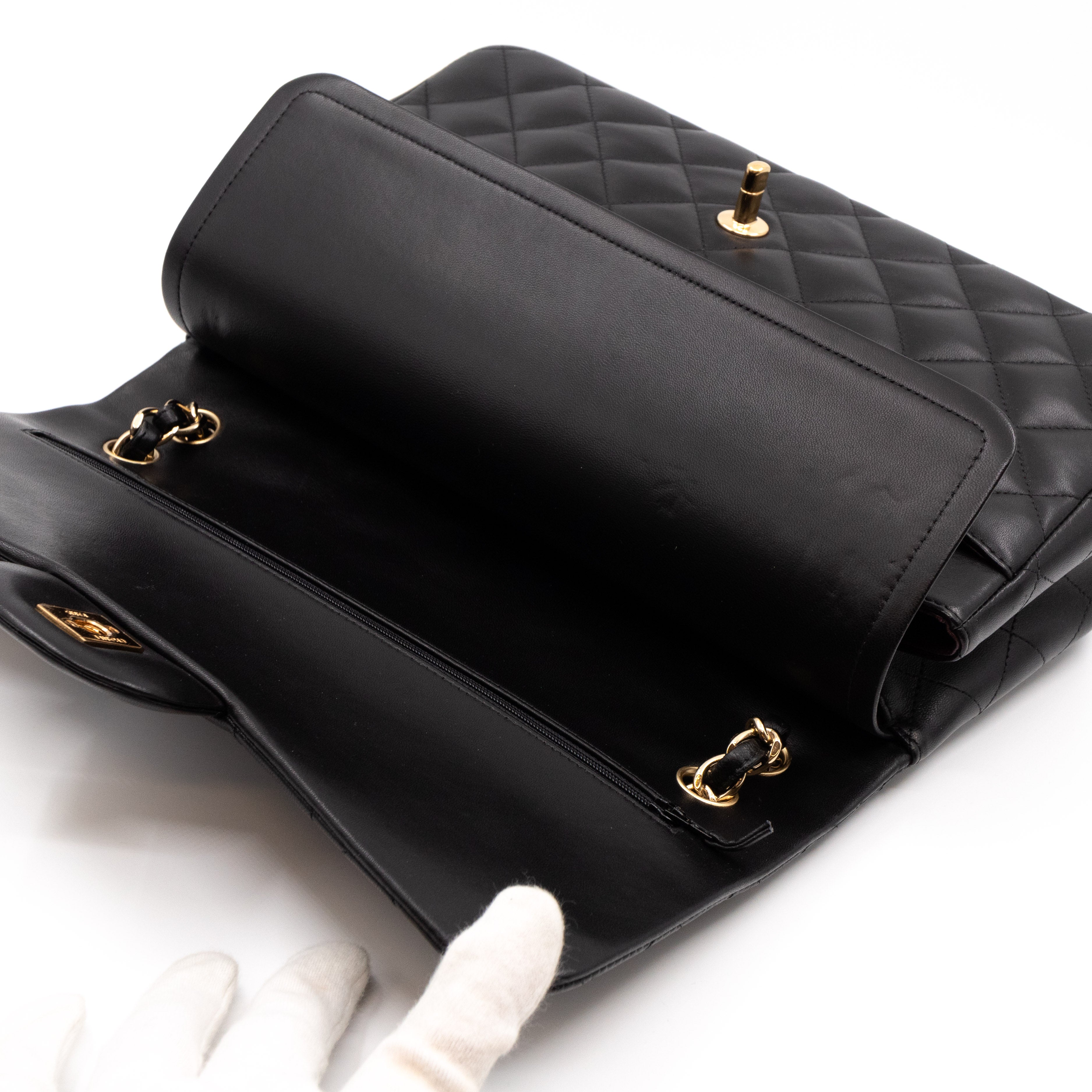 Classic Double Flap Jumbo Black Lambskin Gold