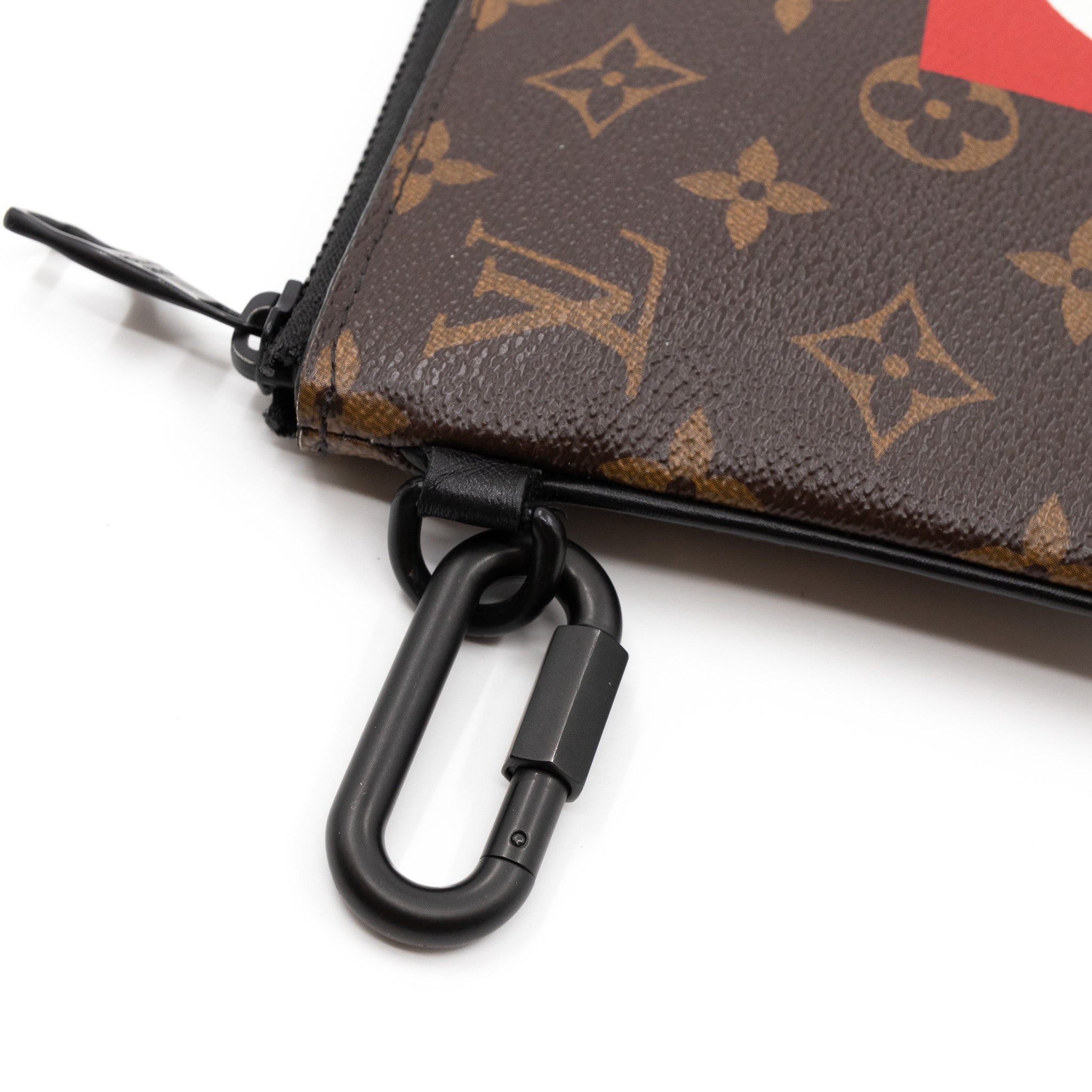Zipped Pouch MM Monogram Logo Story