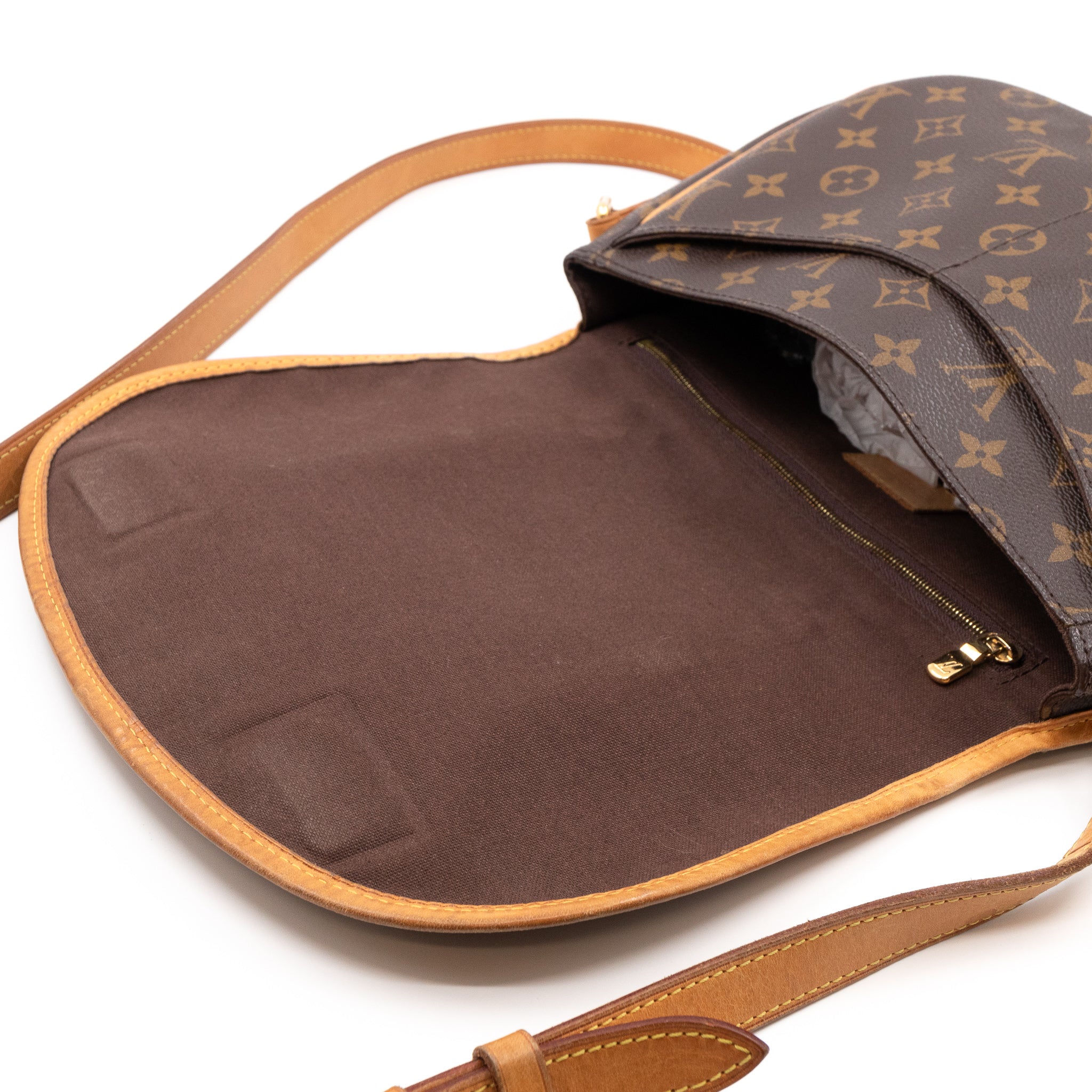 Menilmontant PM Monogram