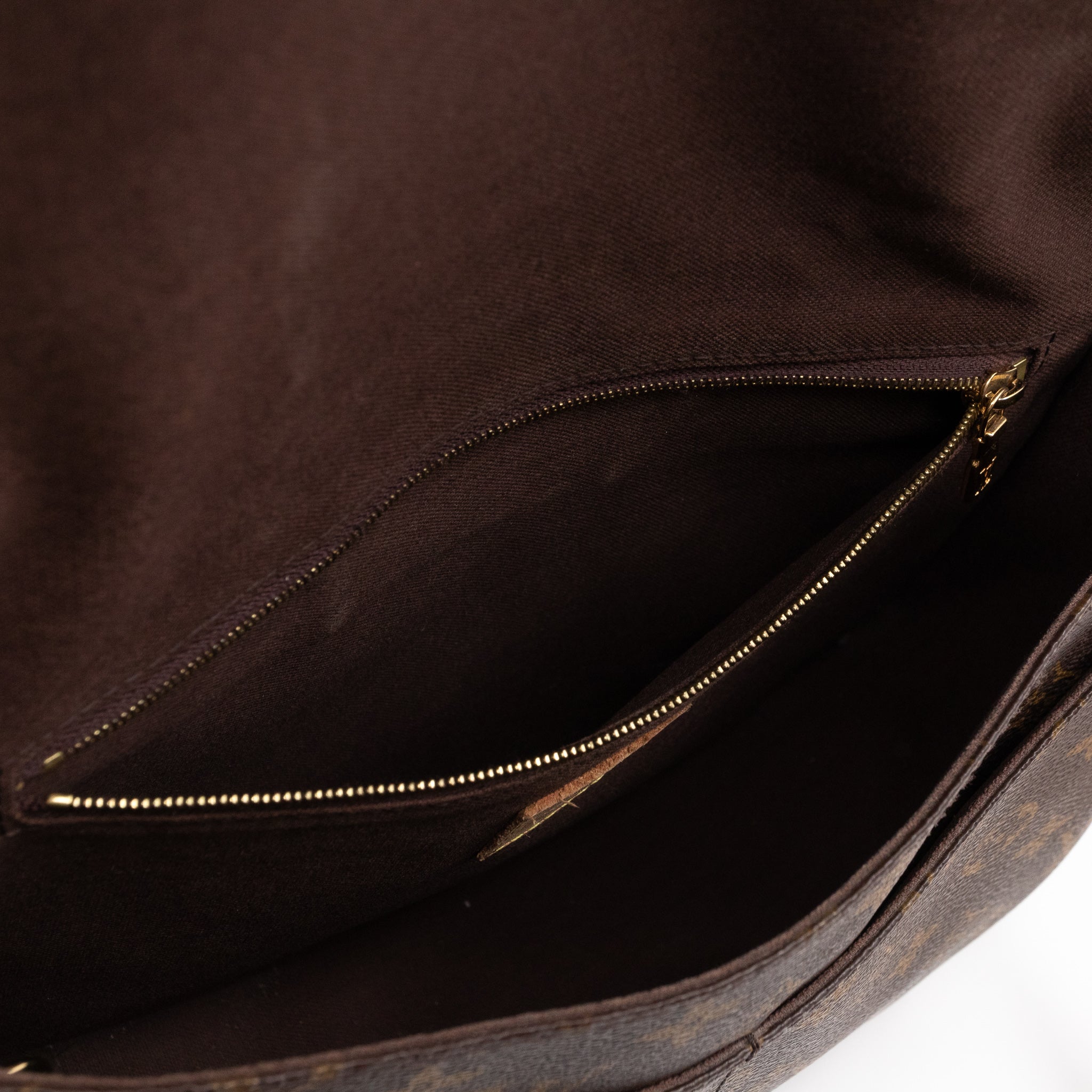 Menilmontant PM Monogram