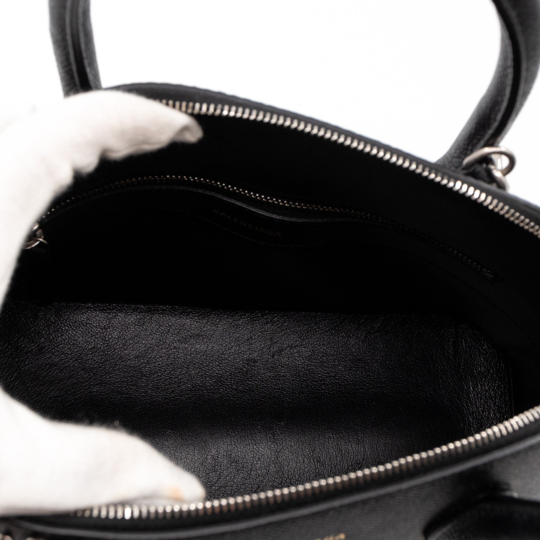 Ville Top Handle Small Black Leather
