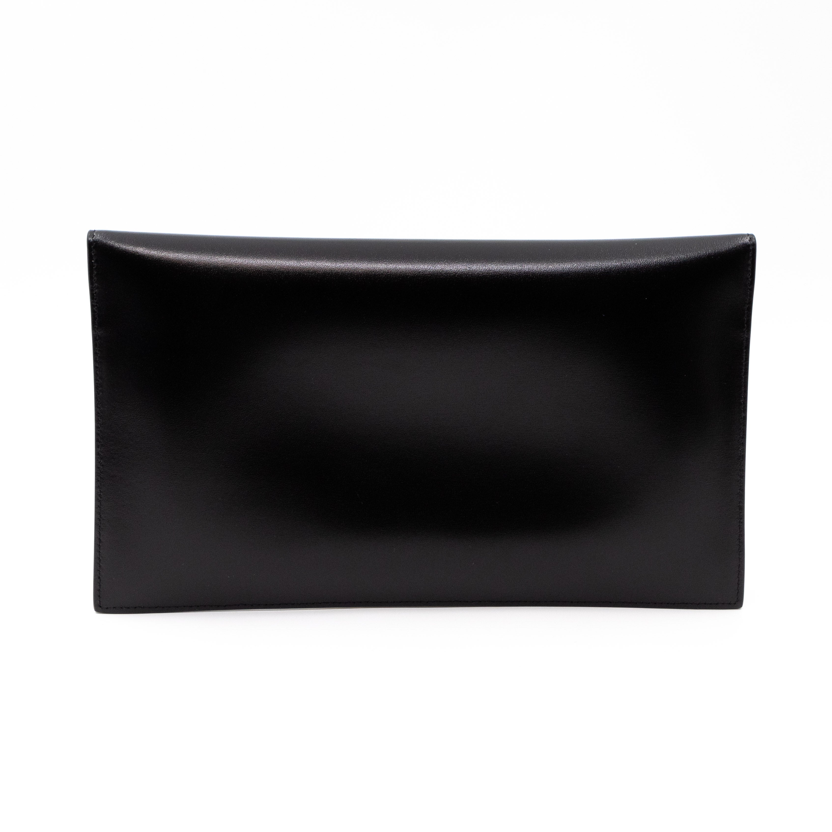 Uptown Pouch Black Smooth Leather