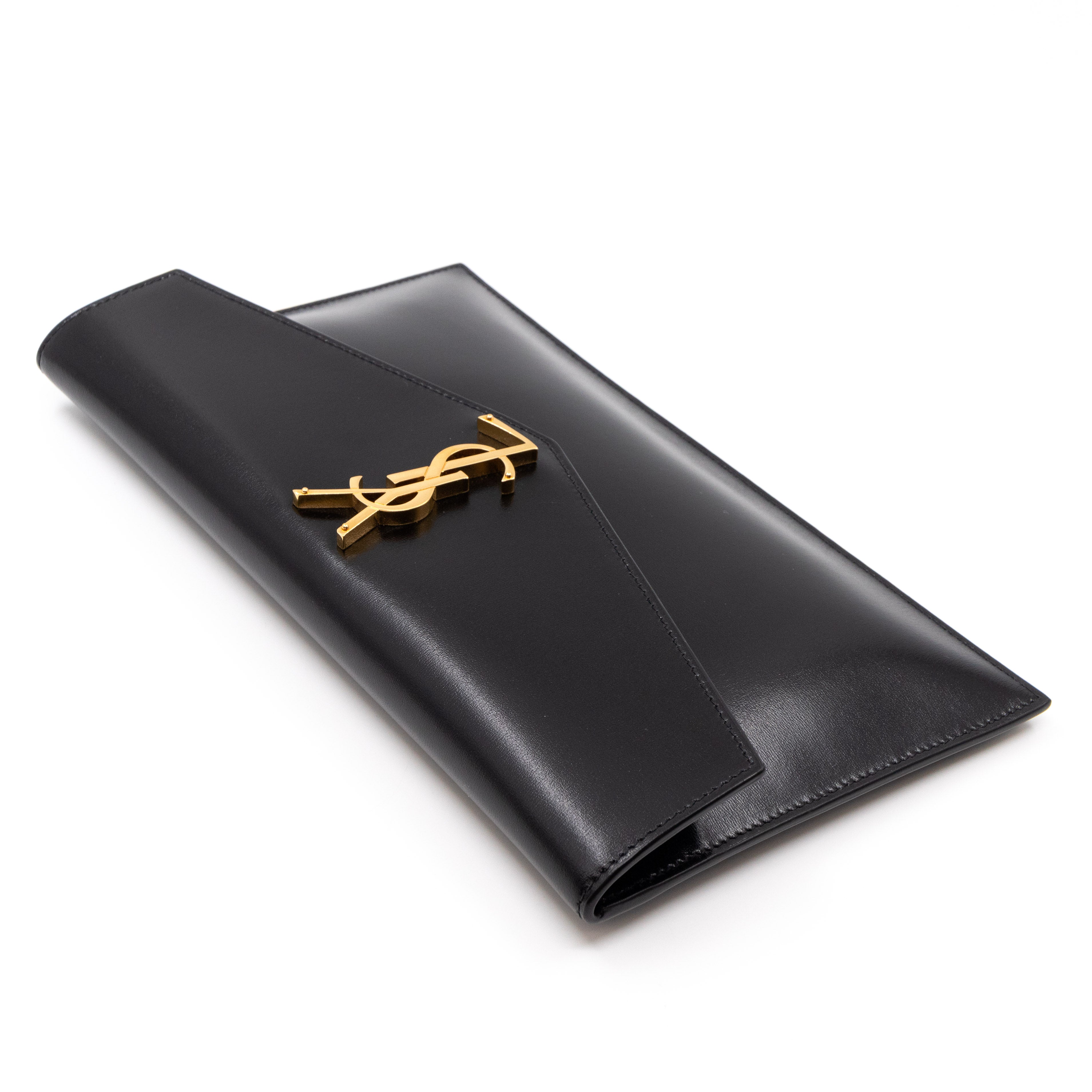 Uptown Pouch Black Smooth Leather