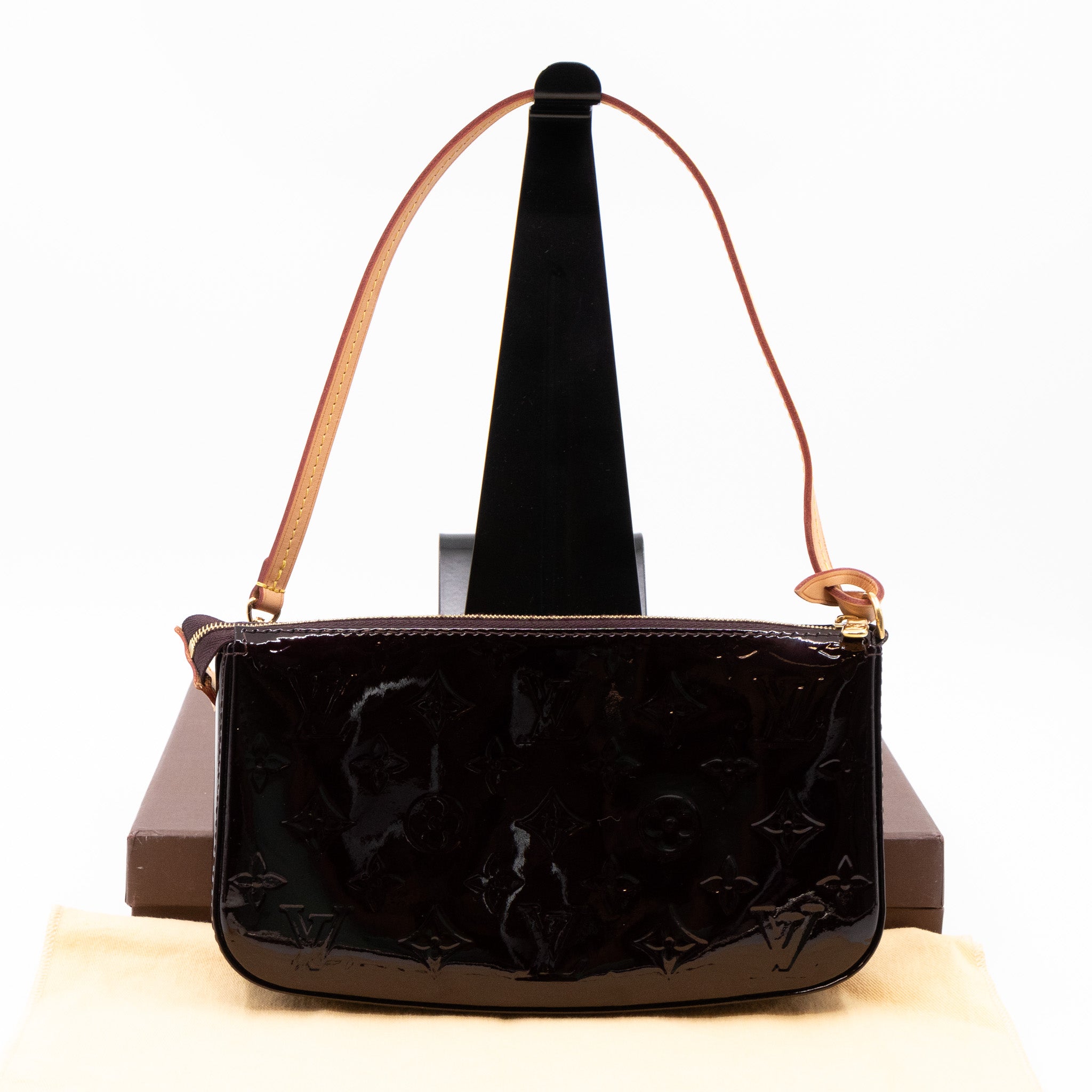 Pochette Accessoires Vernis Amarante