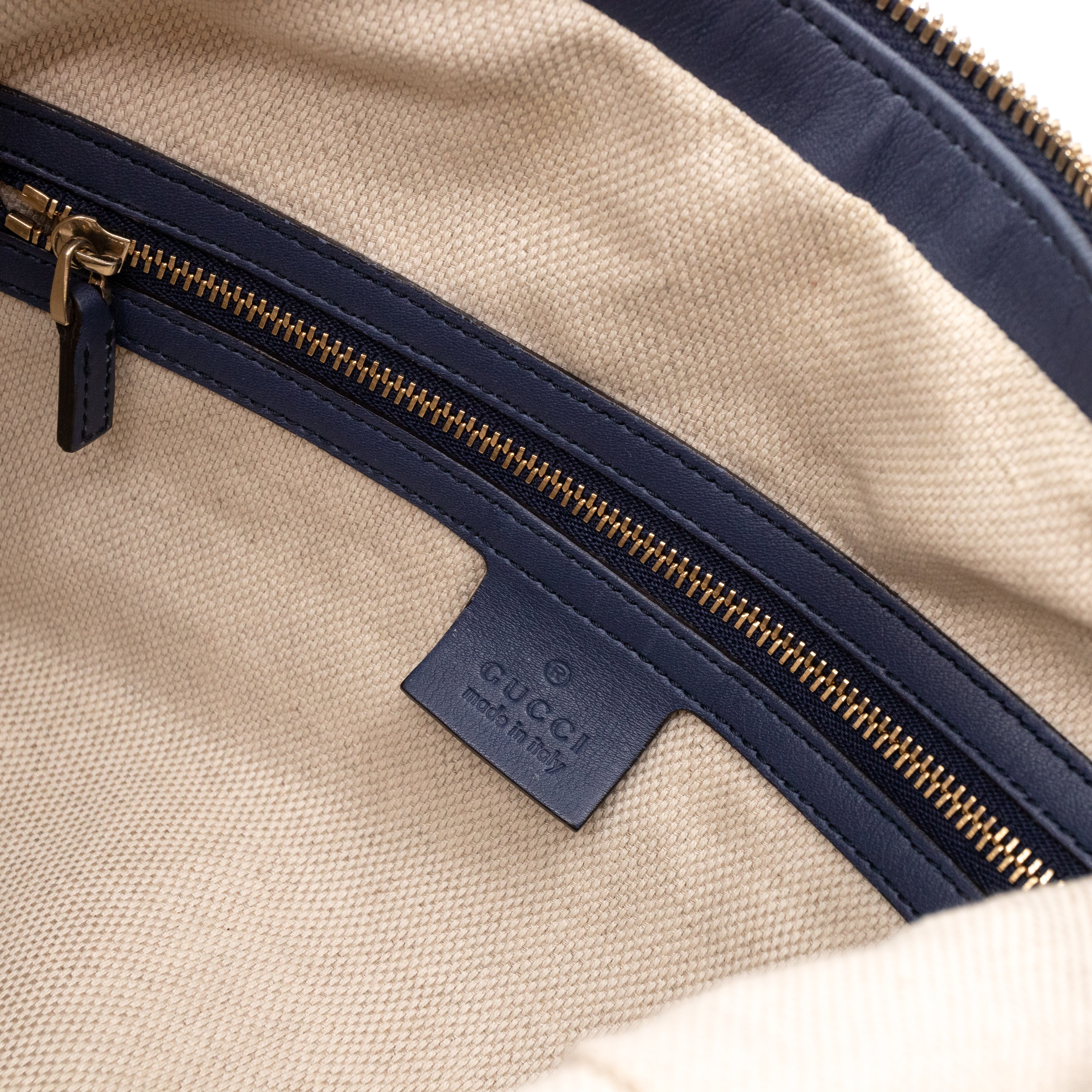 Soho Chain Hobo Crushed Patent Leather Blue