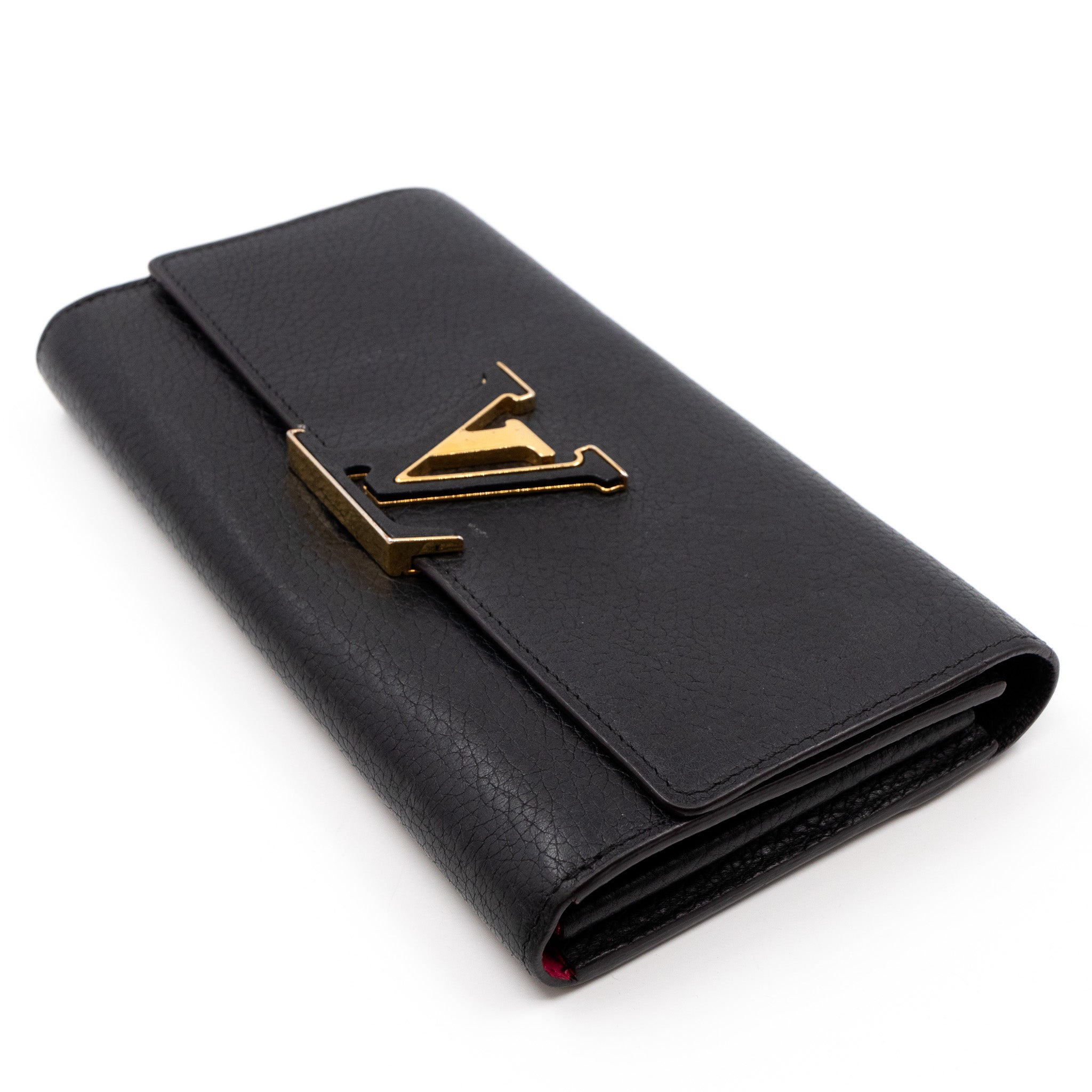 Capucines Wallet Black Leather