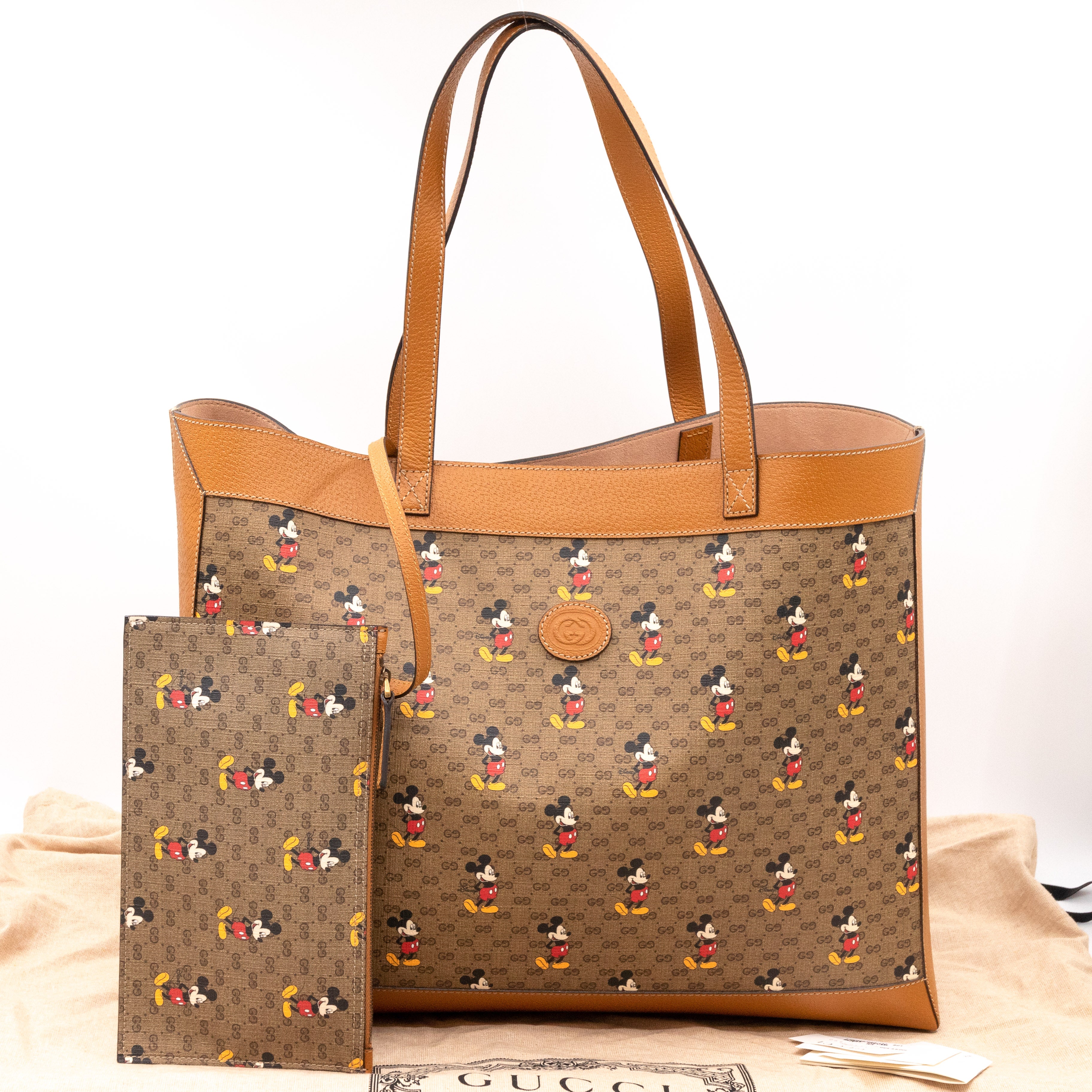 Gucci x Disney Medium Tote Mini GG Supreme Mickey Mouse – Queen