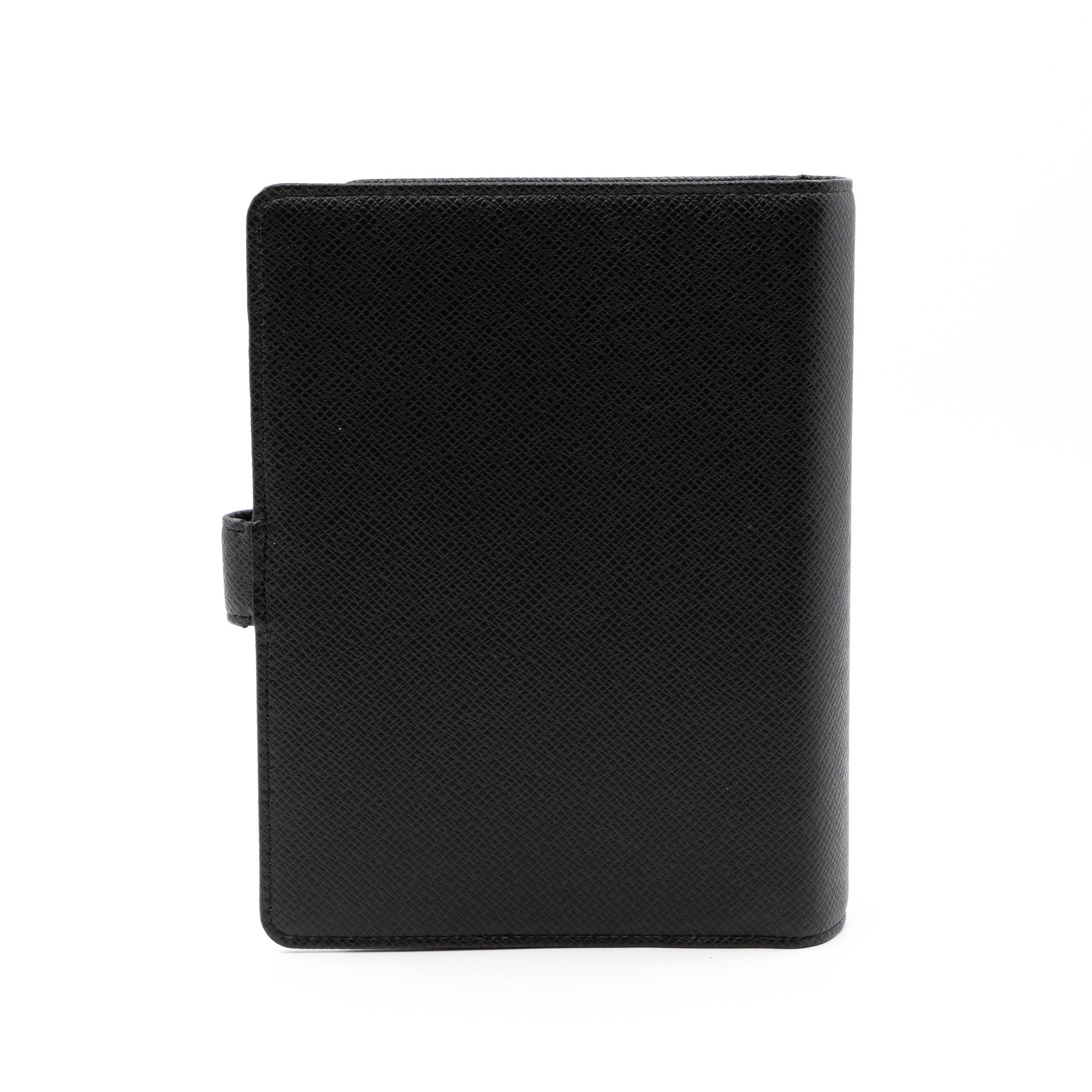 Medium Ring Agenda Cover Taiga Leather Black