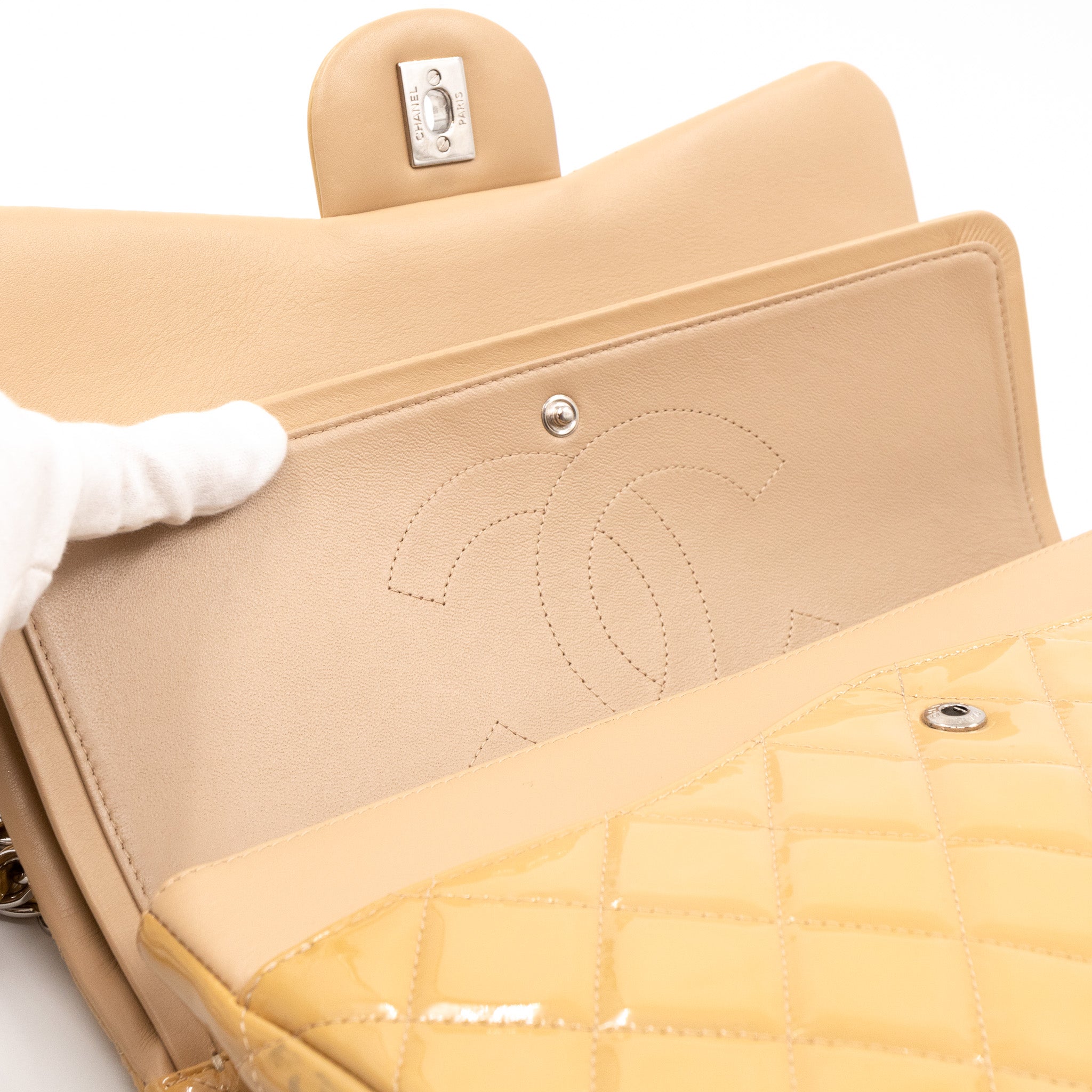 Classic Double Flap Jumbo Dark Beige Patent Leather Silver