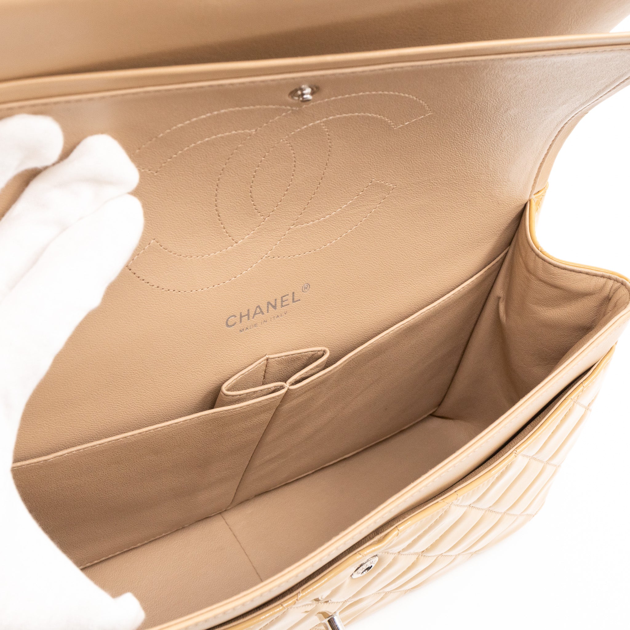 Classic Double Flap Jumbo Dark Beige Patent Leather Silver