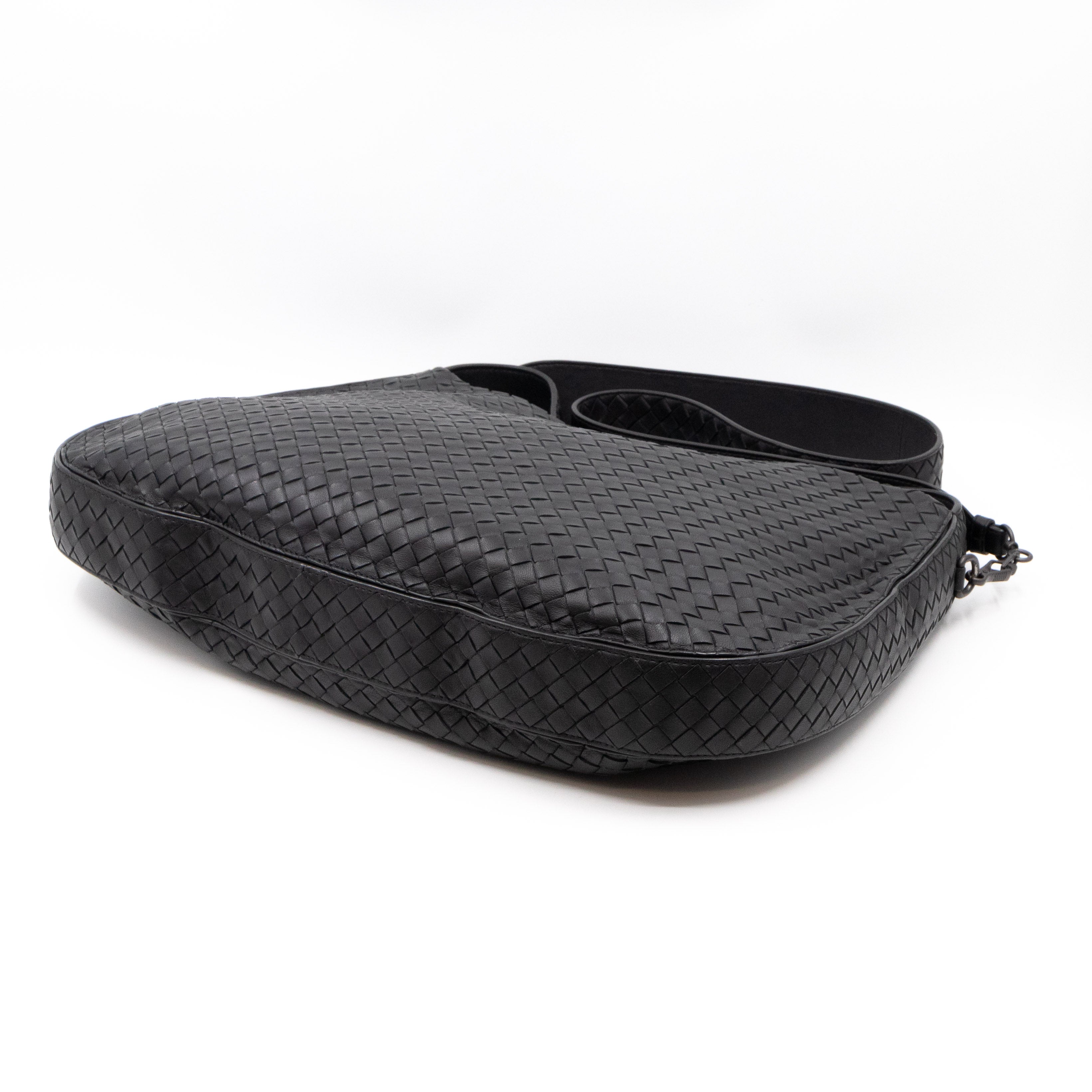 Large City Messenger Intrecciato Black Leather