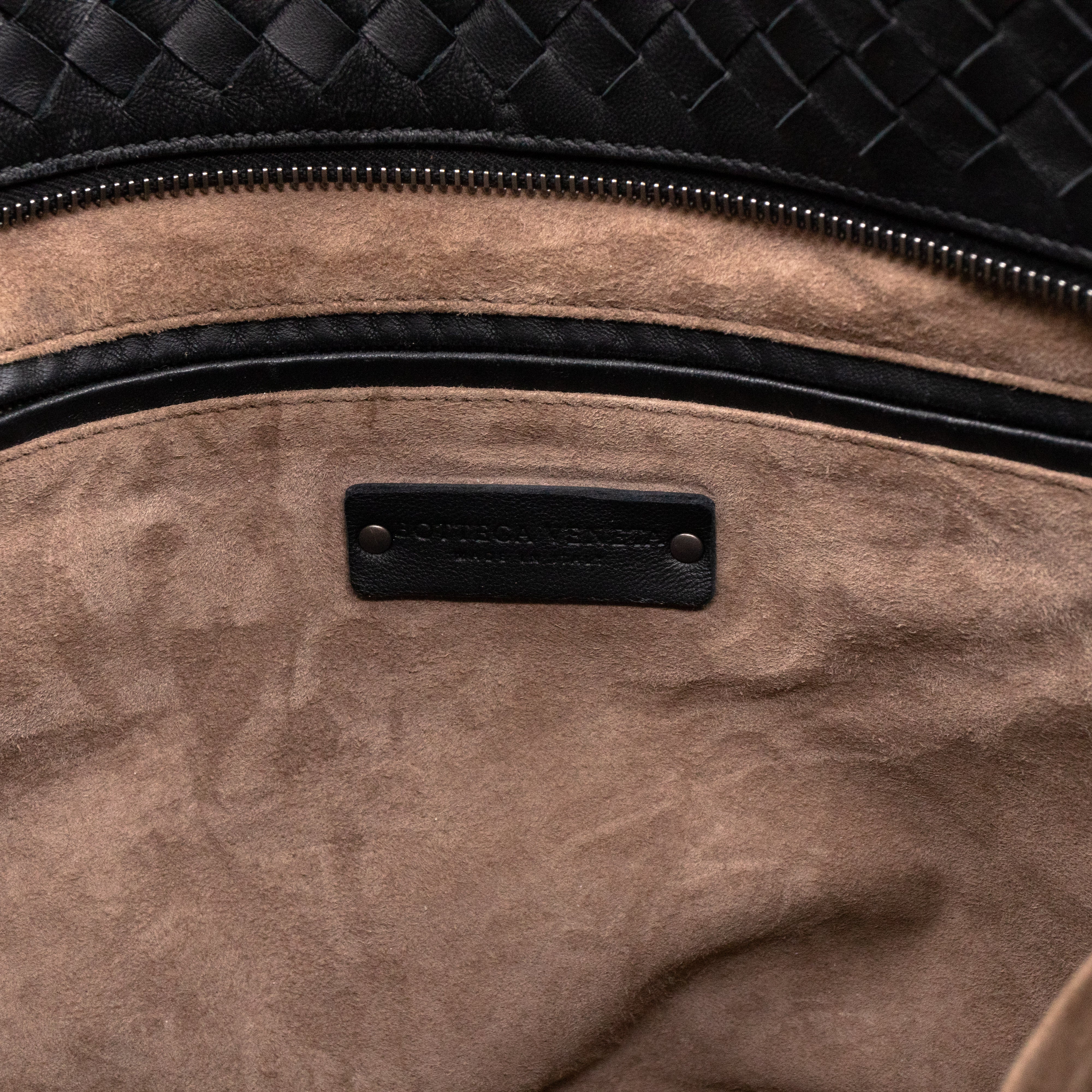 Large City Messenger Intrecciato Black Leather