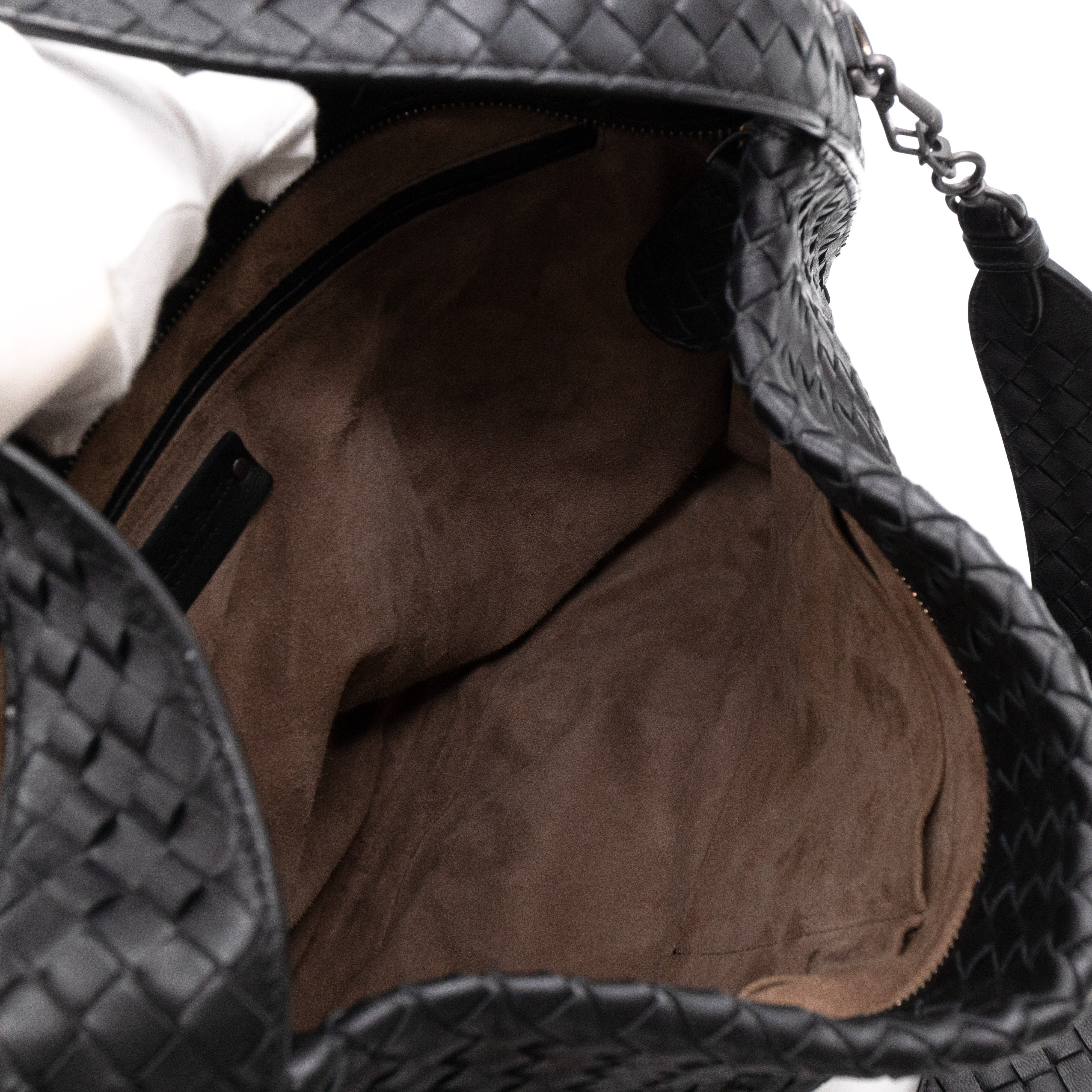 Large City Messenger Intrecciato Black Leather