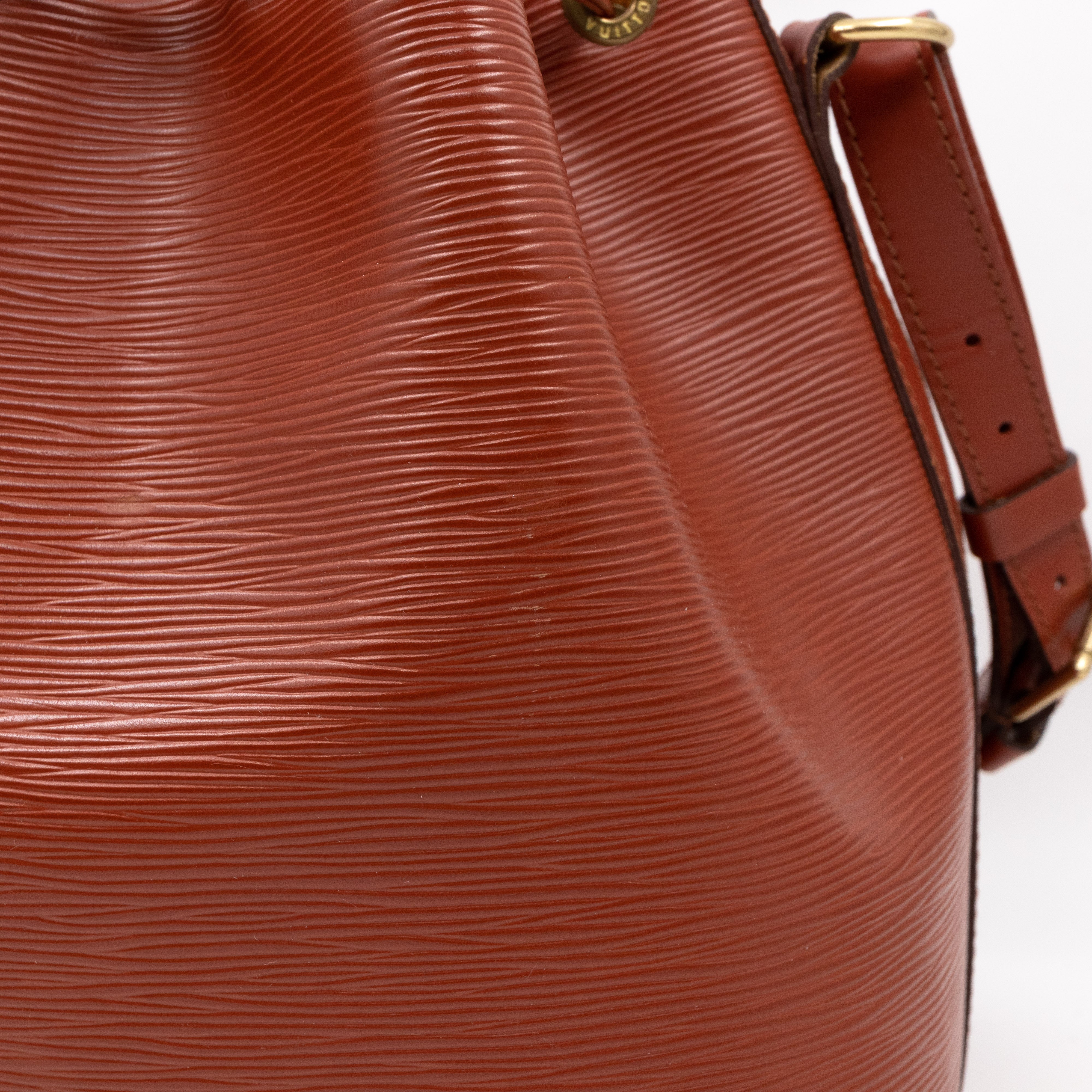 Petit Noe Epi Leather Kenyan Fawn