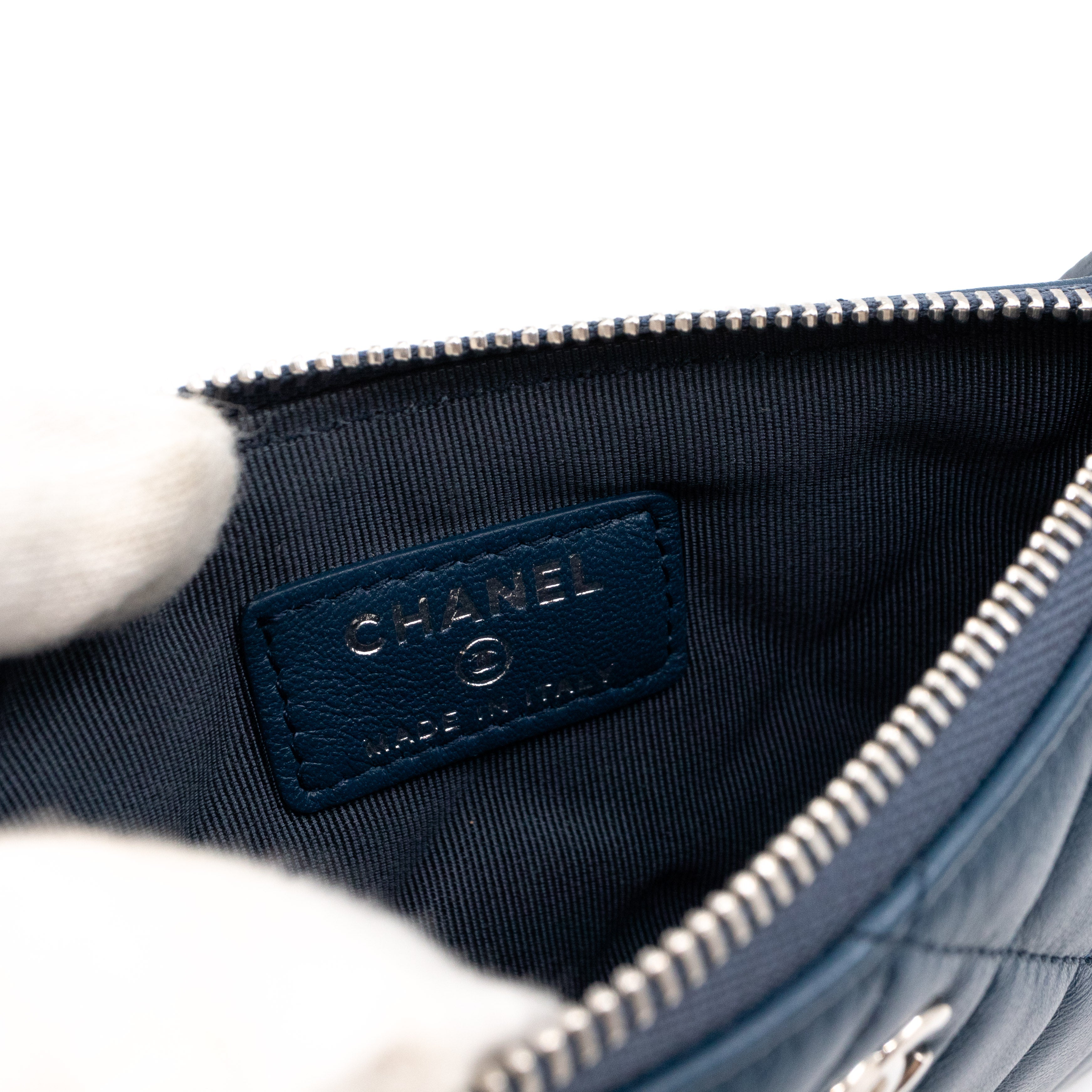 Classic Mini O Case Navy Blue Leather