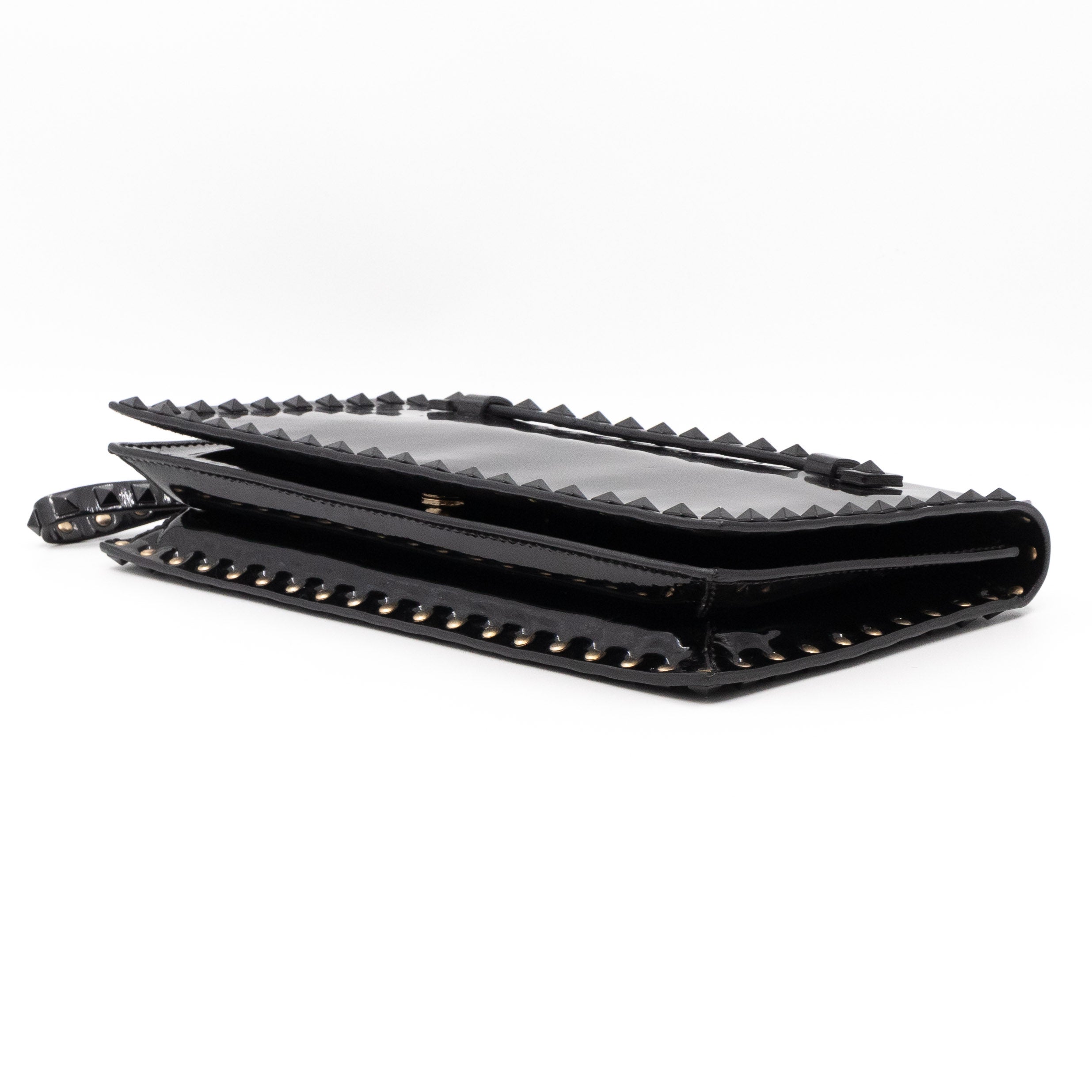 Rockstud Flap Clutch Black Patent Leather
