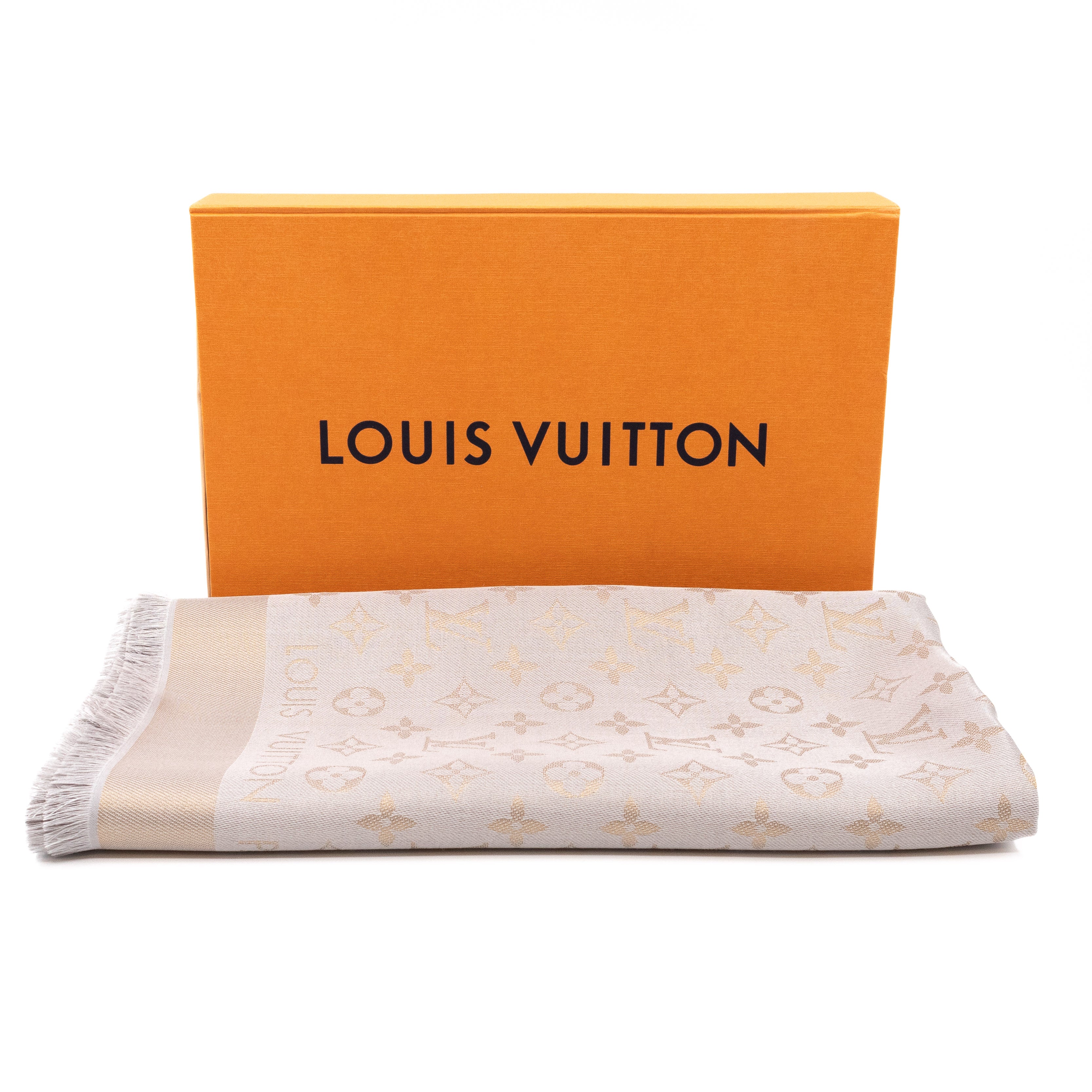 Monogram Shine Shawl Greige Gold