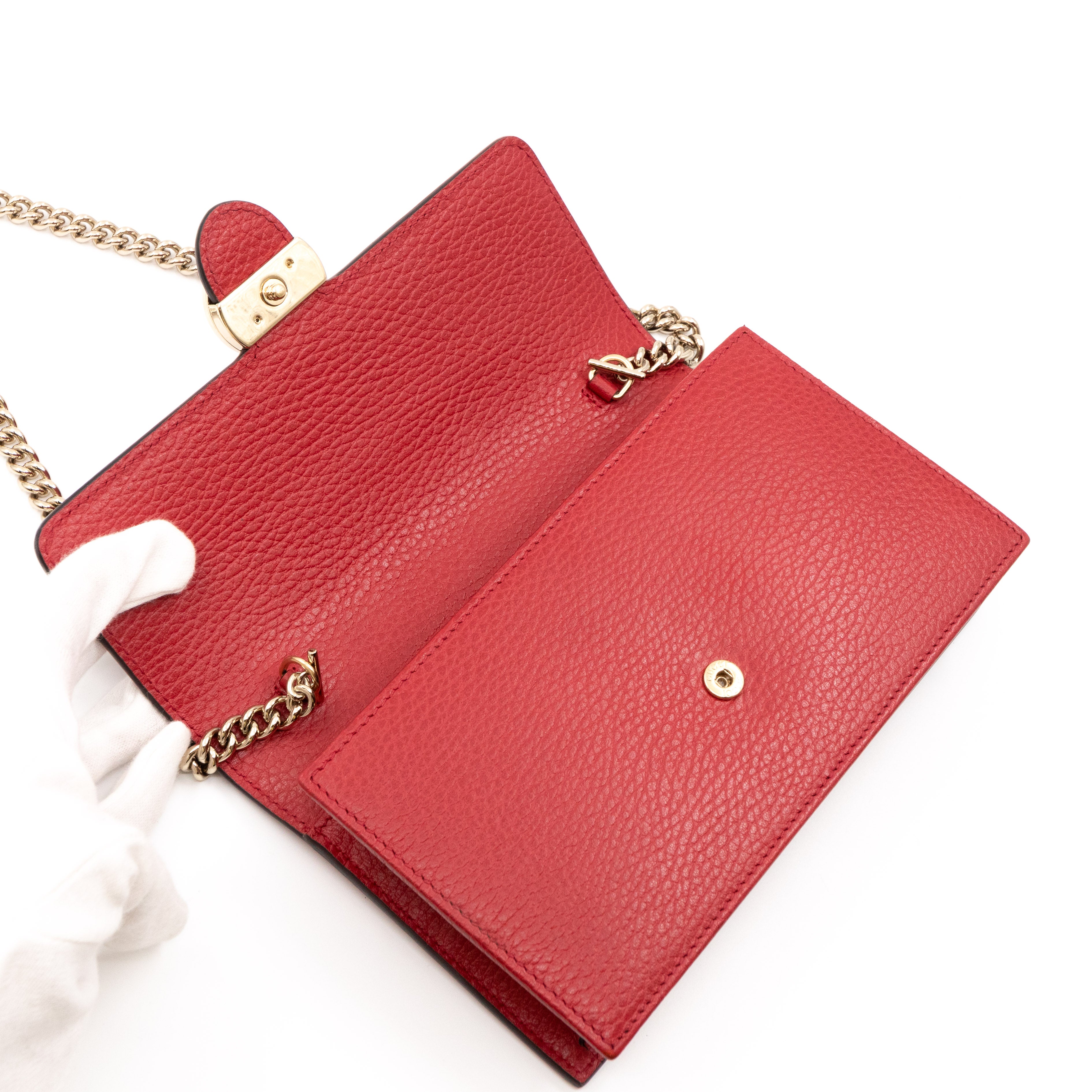 Interlocking GG Chain Wallet Red Leather