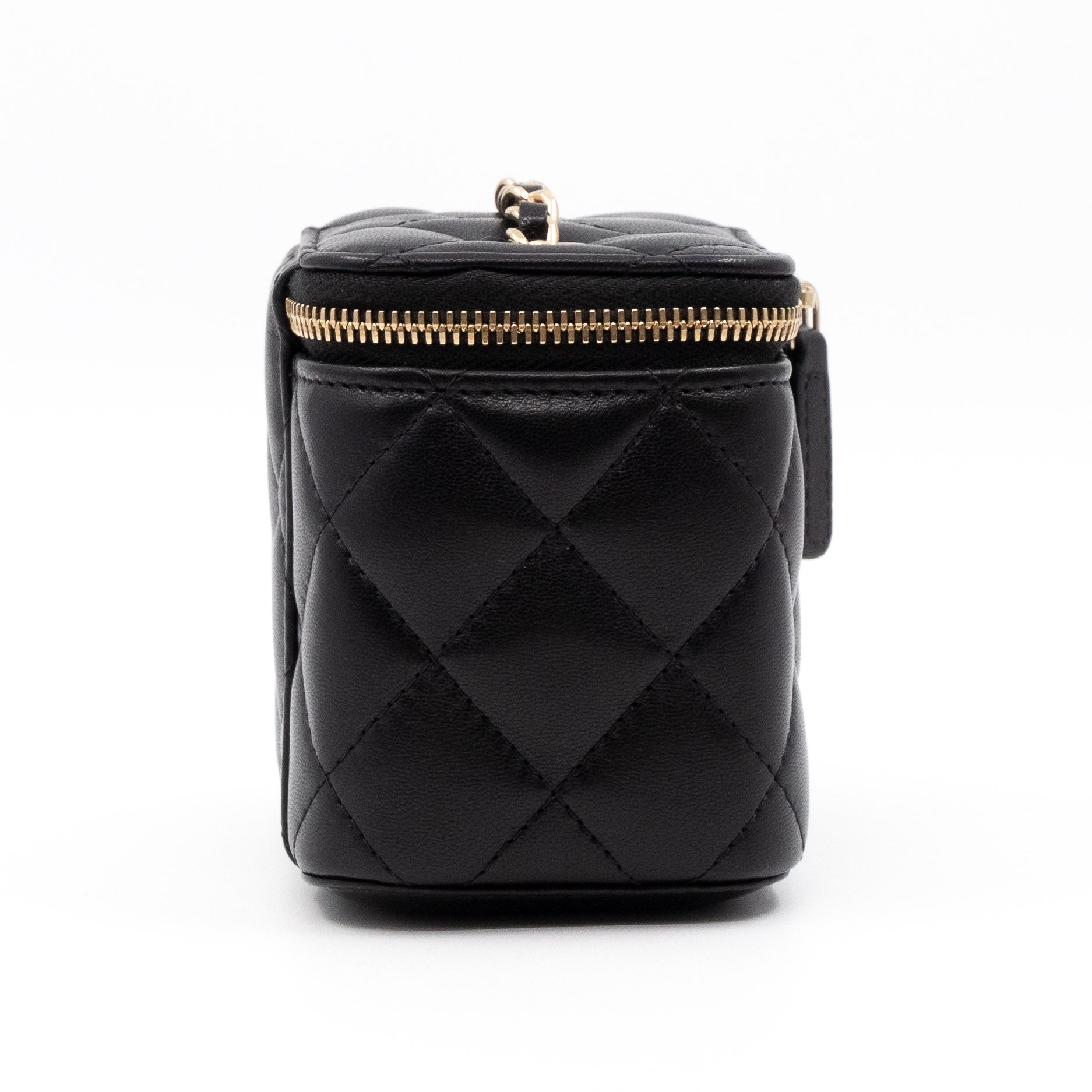 Small Vanity On Chain Black Leather