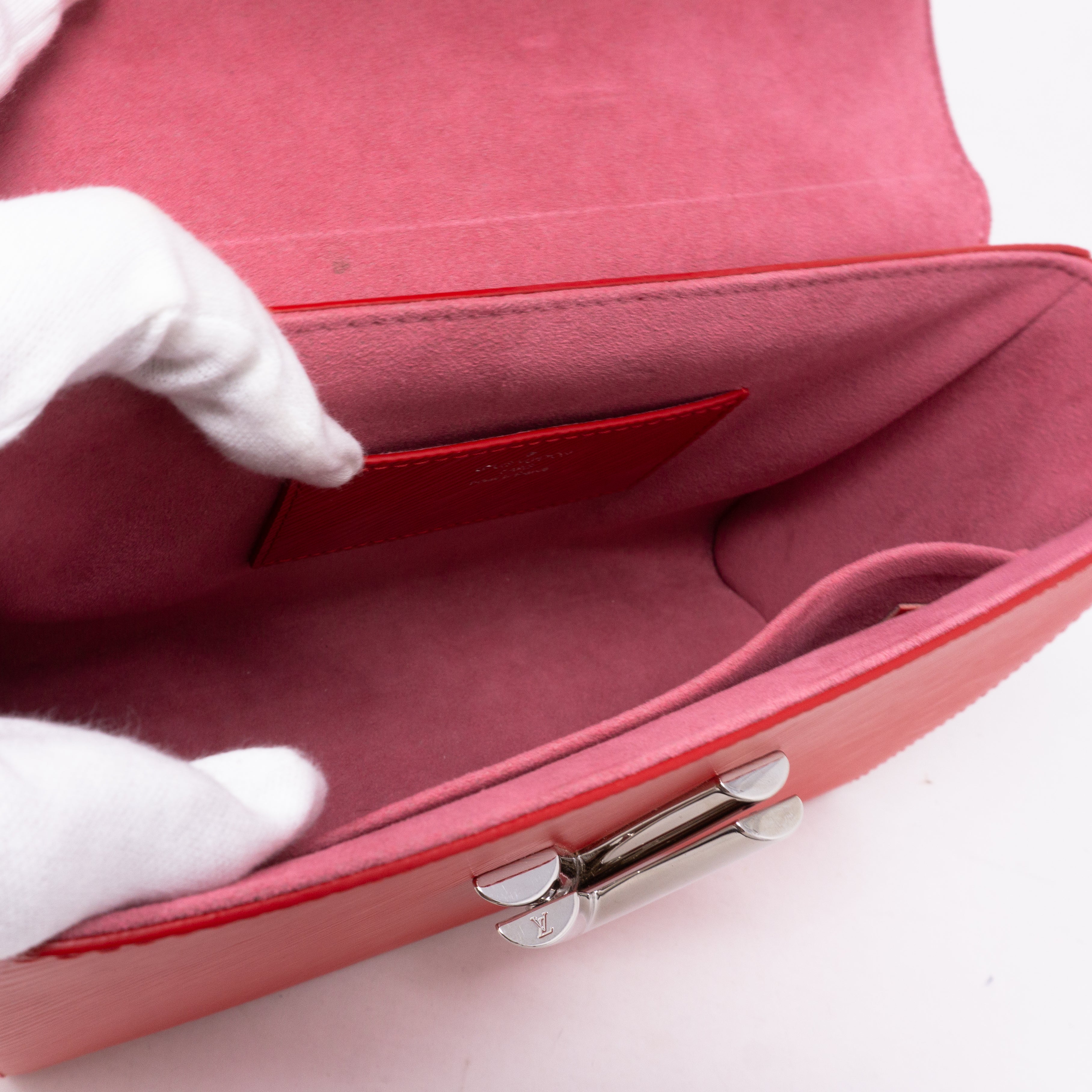 Twist MM Epi Leather Coquelicot Red