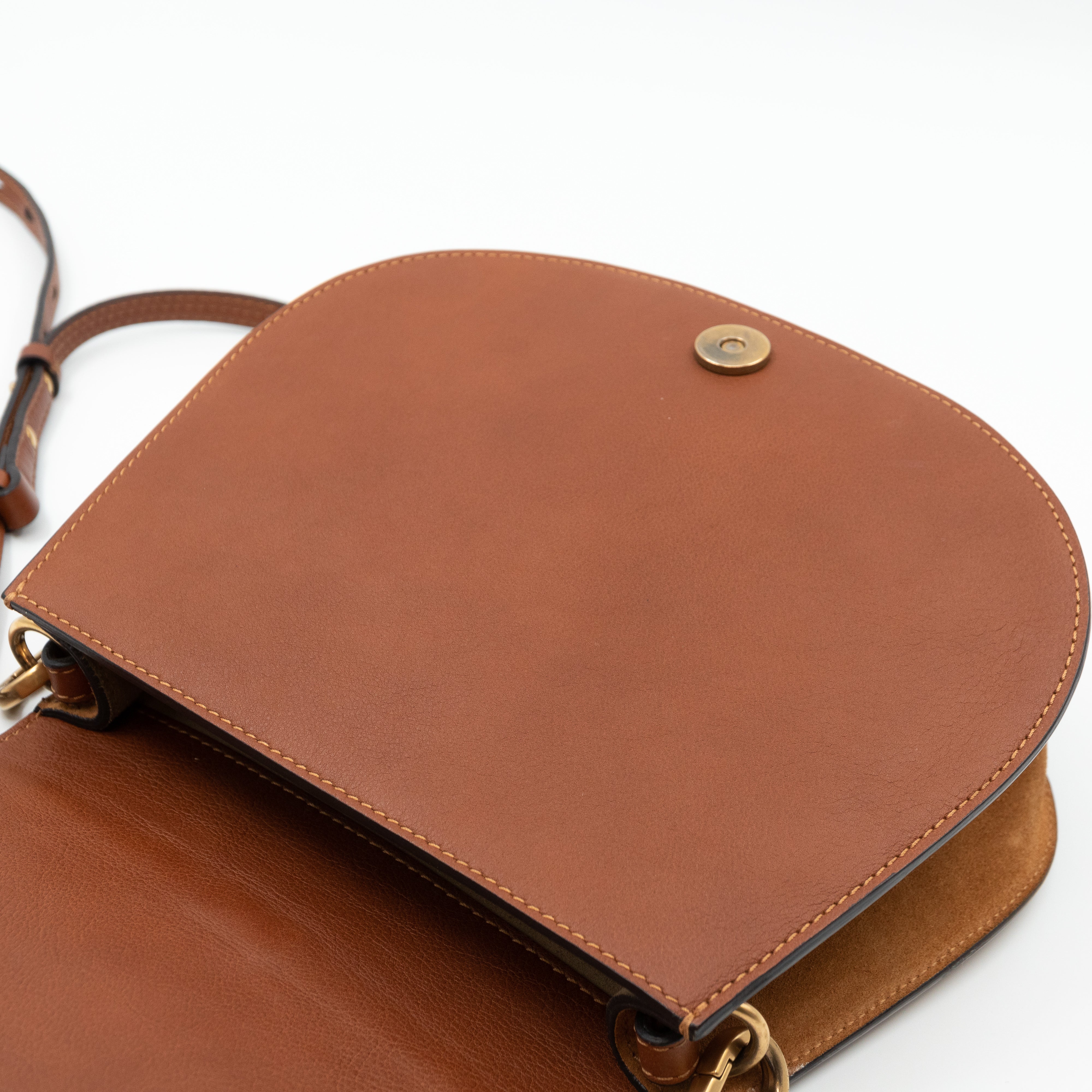 Medium Nile Bracelet Bag Brown Leather