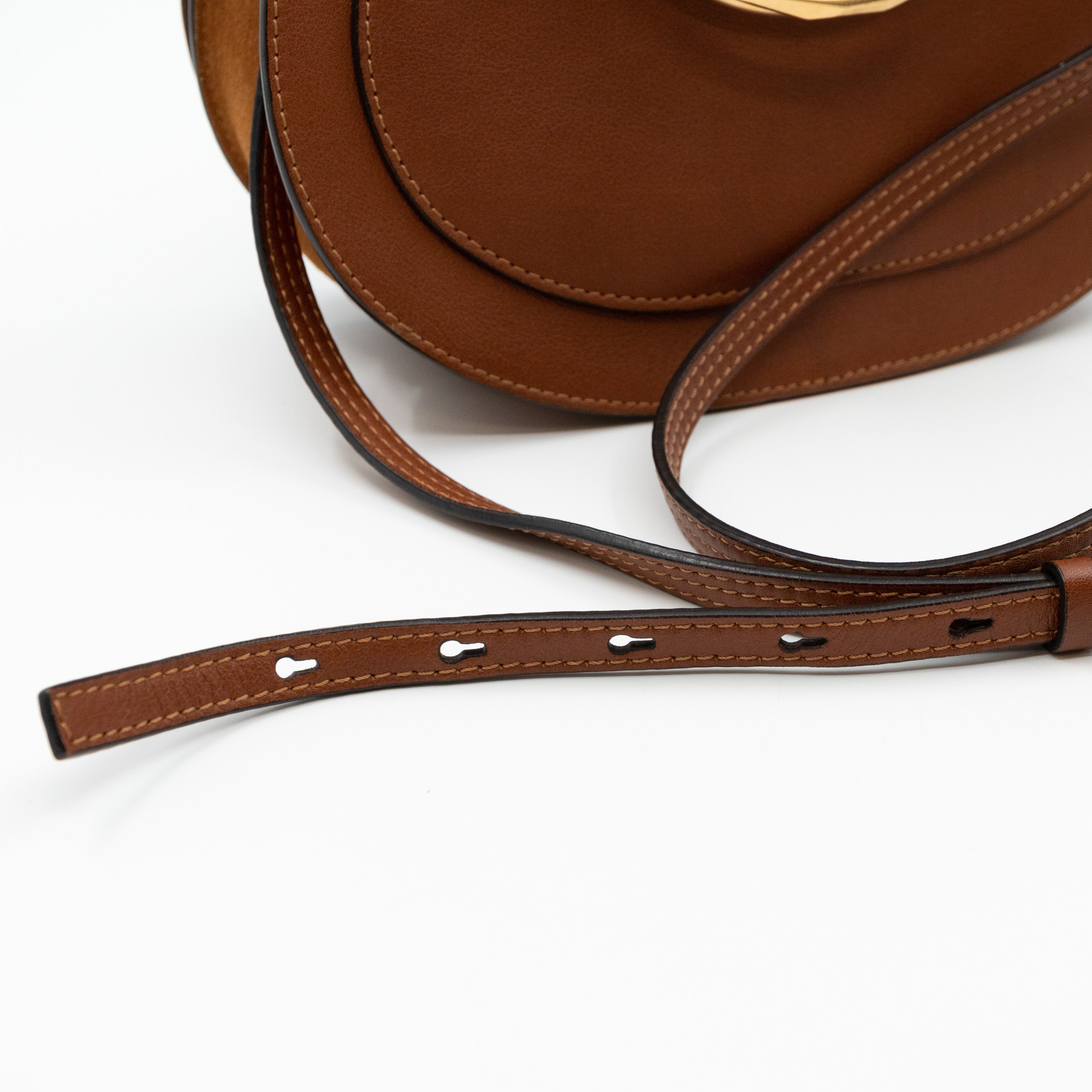 Medium Nile Bracelet Bag Brown Leather