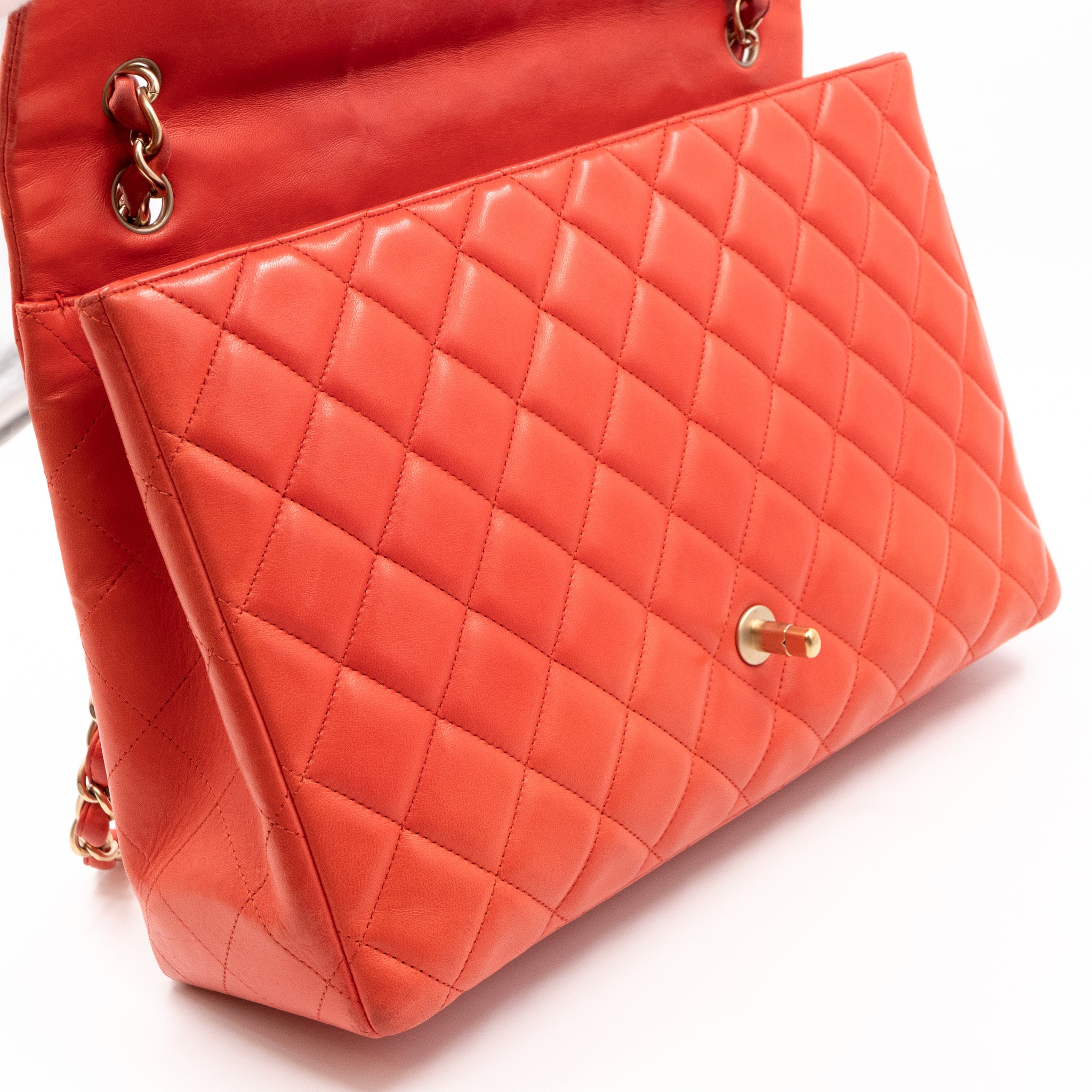 Classic Single Flap Maxi Light Red Leather Matte Gold