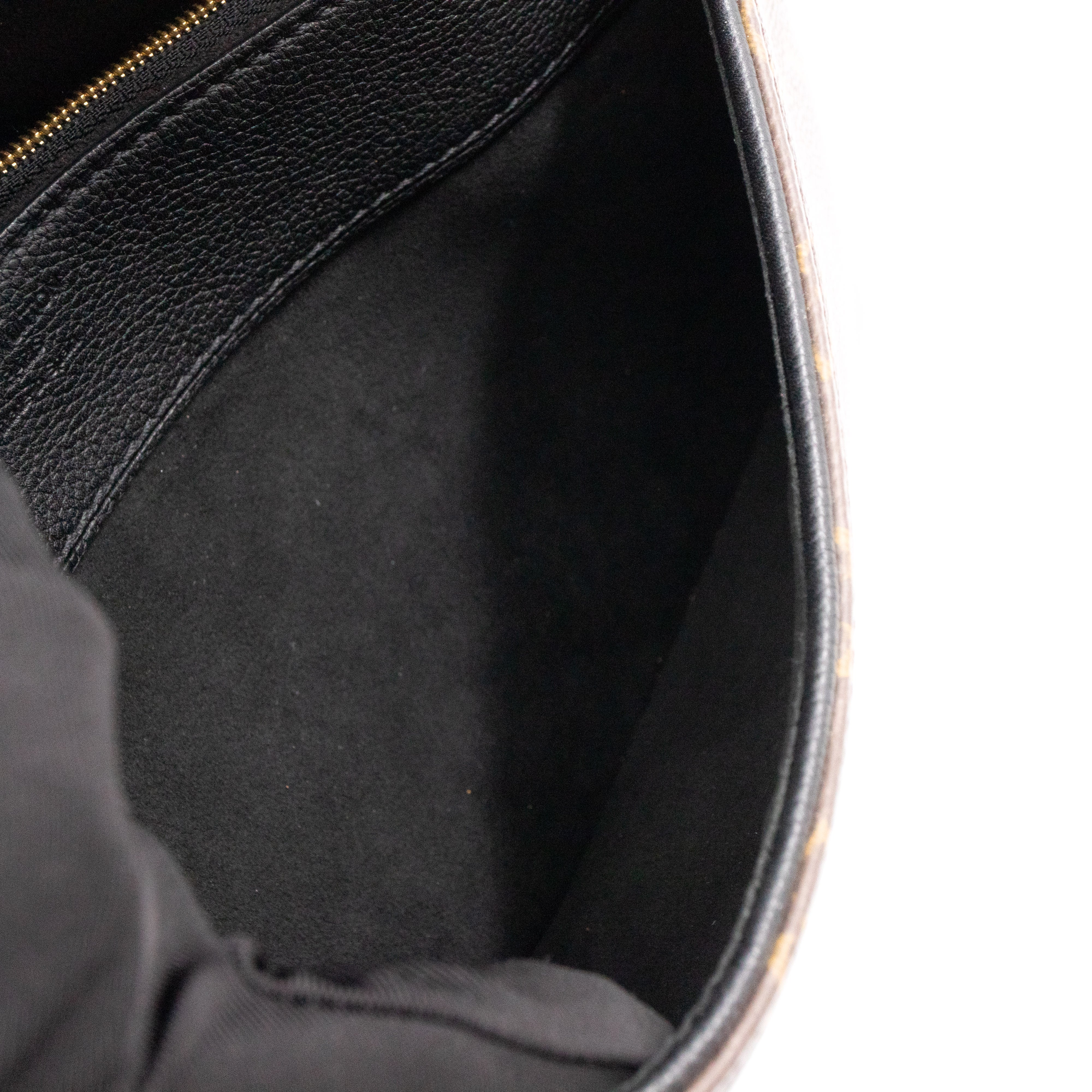 Pallas Chain Bag Monogram Black