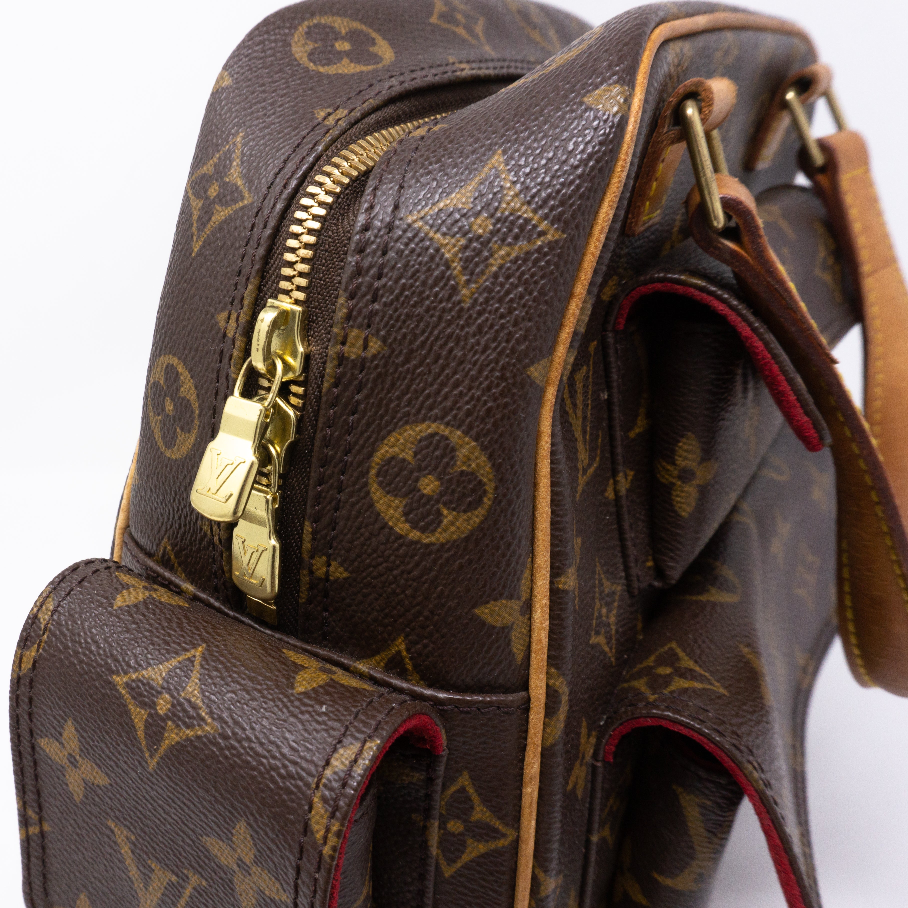 Excentri Cite Monogram