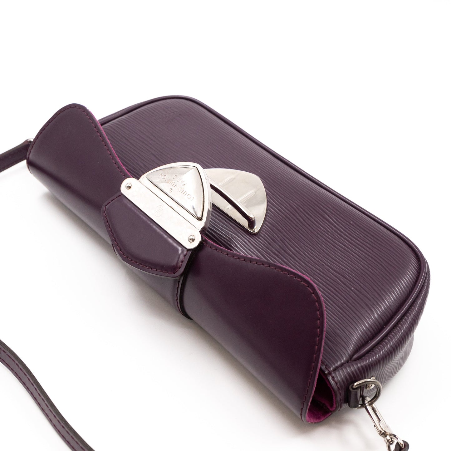 Pochette Montaigne Epi Leather Cassis