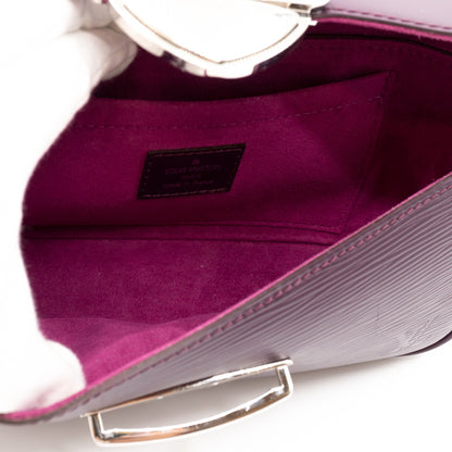 Pochette Montaigne Epi Leather Cassis