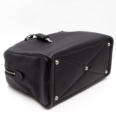 Victoria II 35 Black Leather