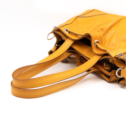 Small Poppy Shoulder Bag Zippers Yellow Antique Leather