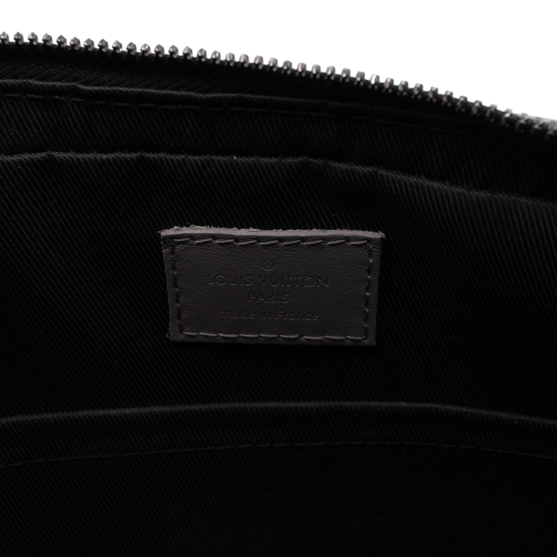 Louis Vuitton Duo Messenger Monogram Shadow Leather Grey ref.1025241 - Joli  Closet