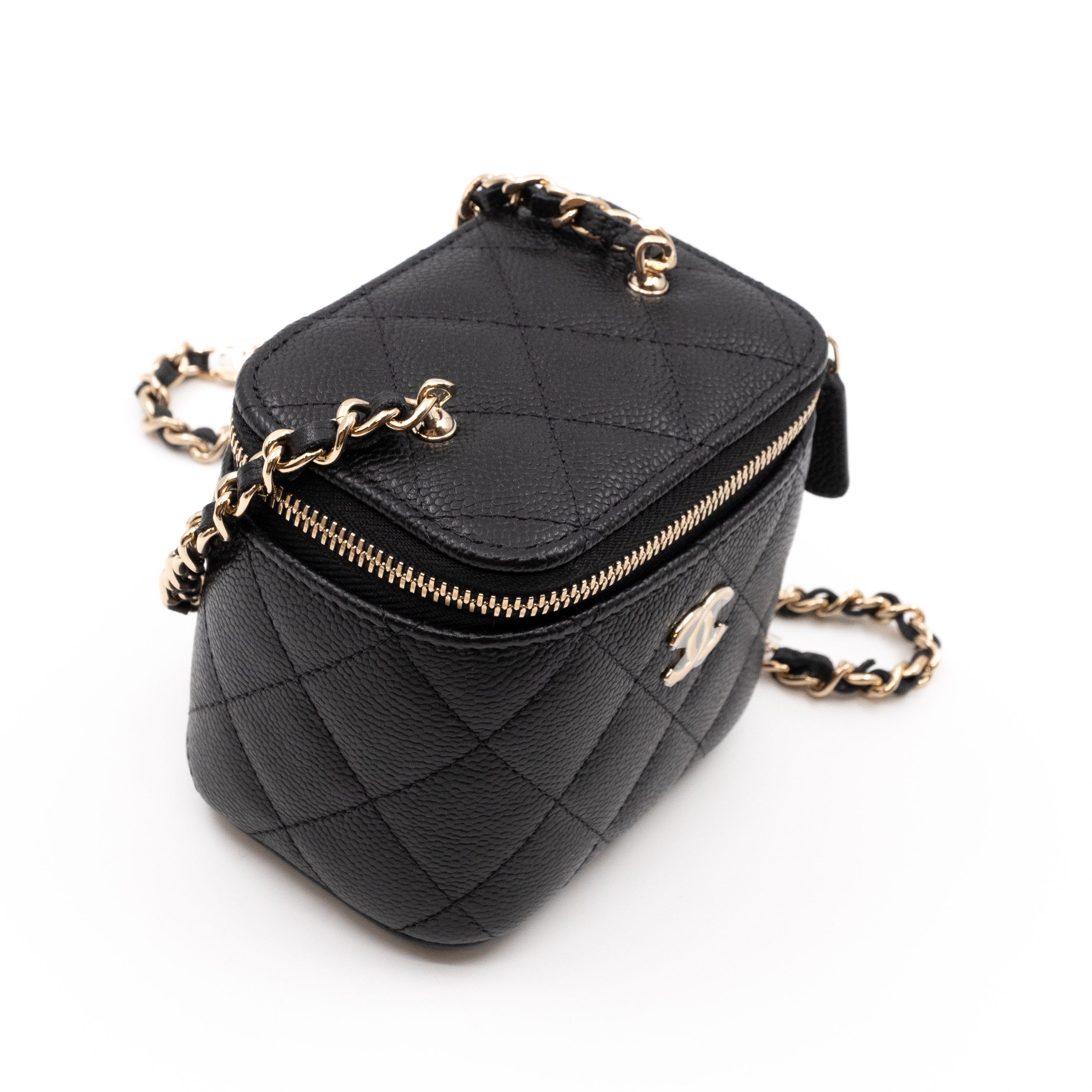 Chanel Chanel Small Vanity On CC Chain Black Caviarskin Light