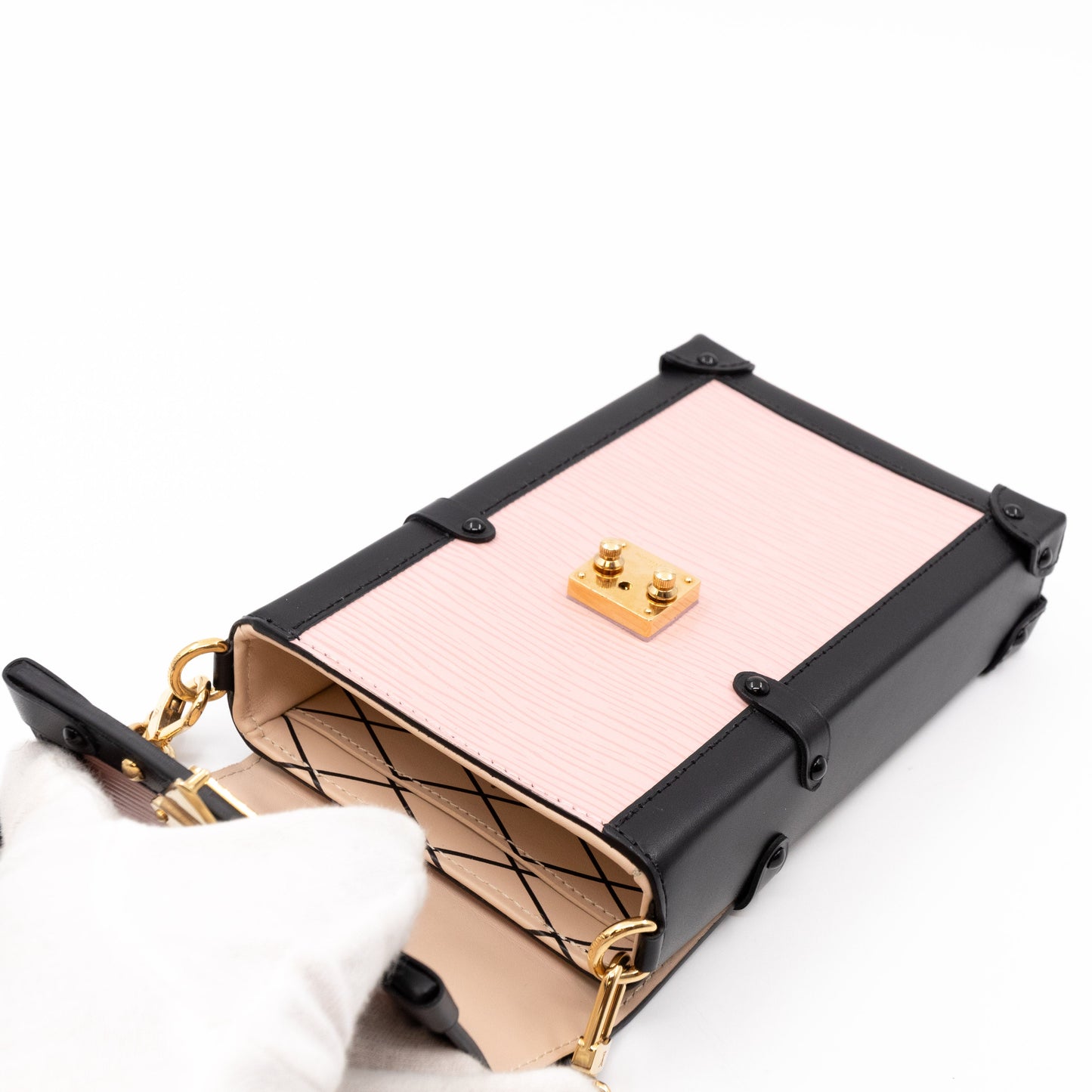 Vertical Trunk Pochette Epi Leather Rose