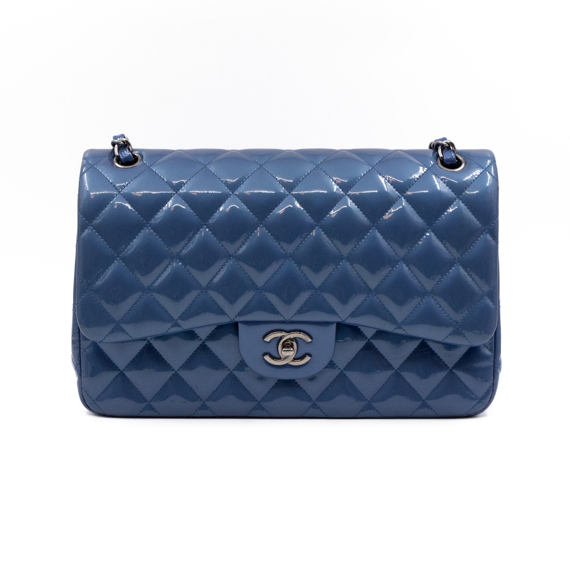Chanel – Chanel Classic Double Flap Jumbo Royal Blue Metallic Patent  Leather – Queen Station