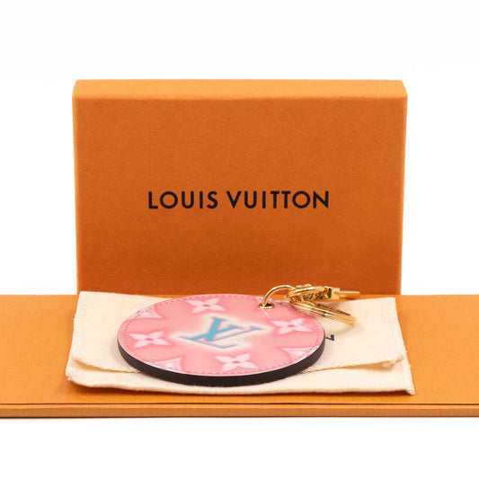 Louis Vuitton Bag Charm and Key Holder Monogram Illustre Xmas Bear